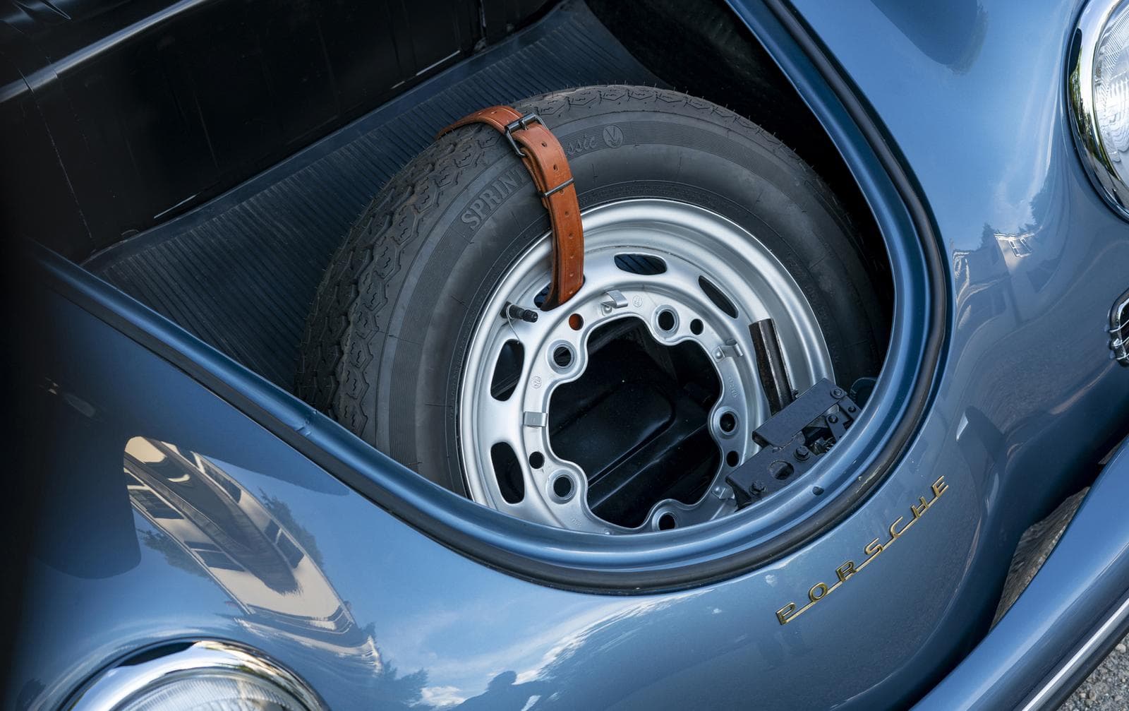 Porsche 356 A 'European' Cabriolet 1956 32