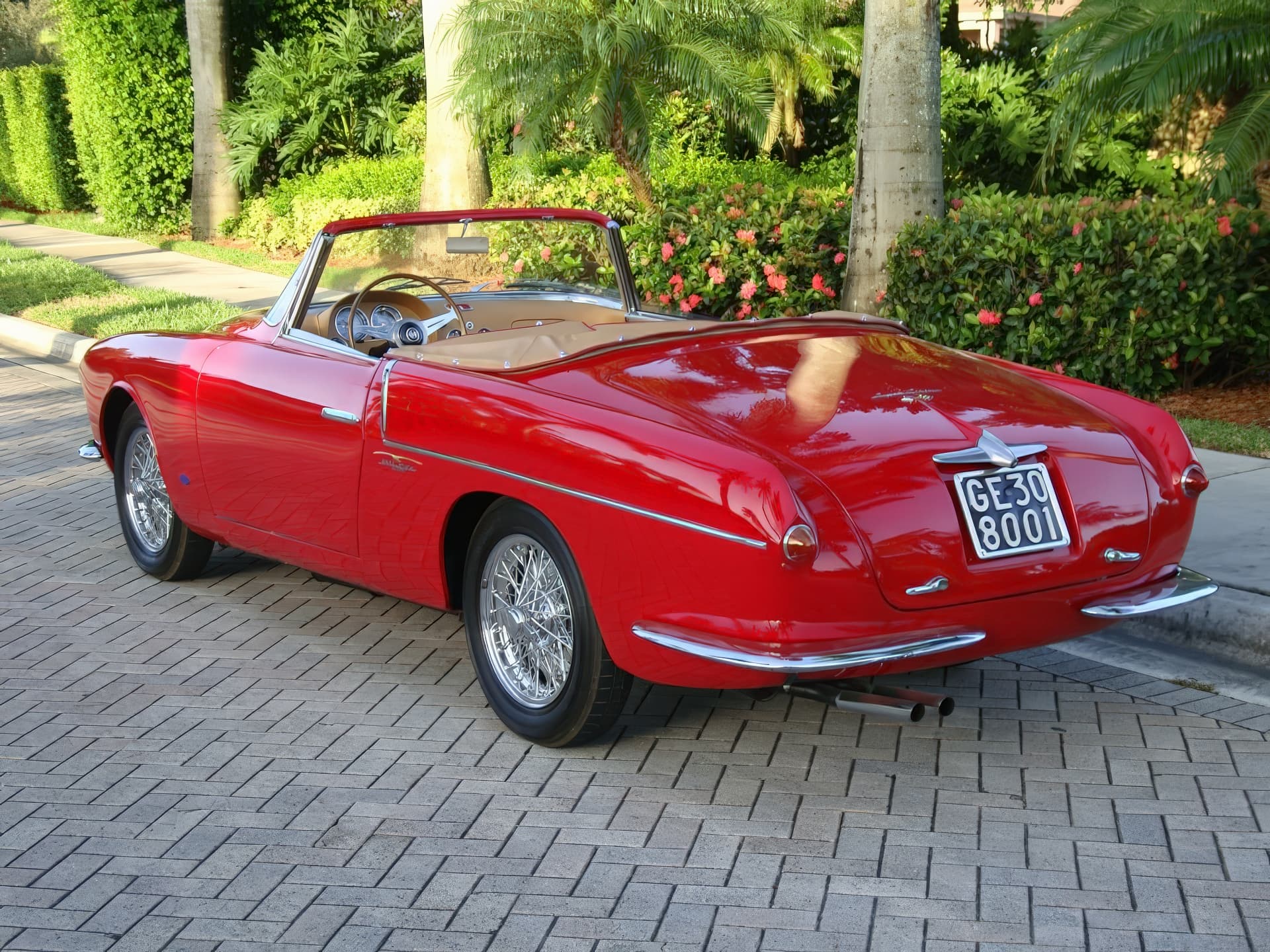 Alfa-Romeo-1900-CSS-cabriolet-Ghia-Aigle-1955-35