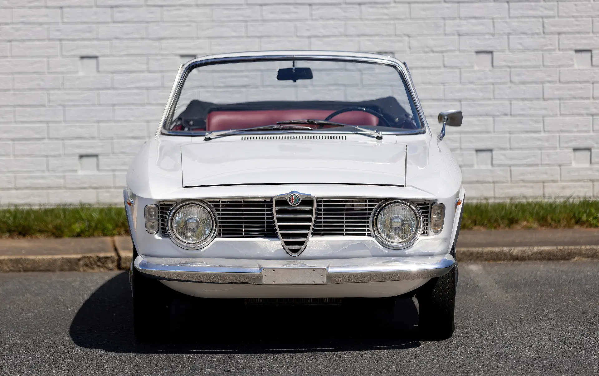 Alfa Romeo Giulia GTC (Touring) - 1964-011