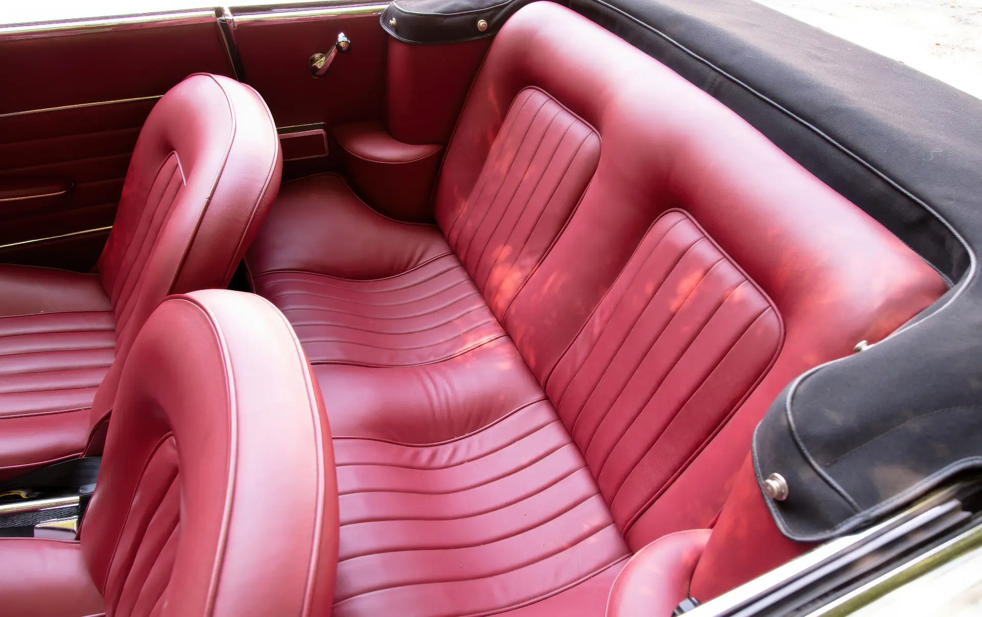 Alfa Romeo Giulia GTC (Touring) - 1964-018