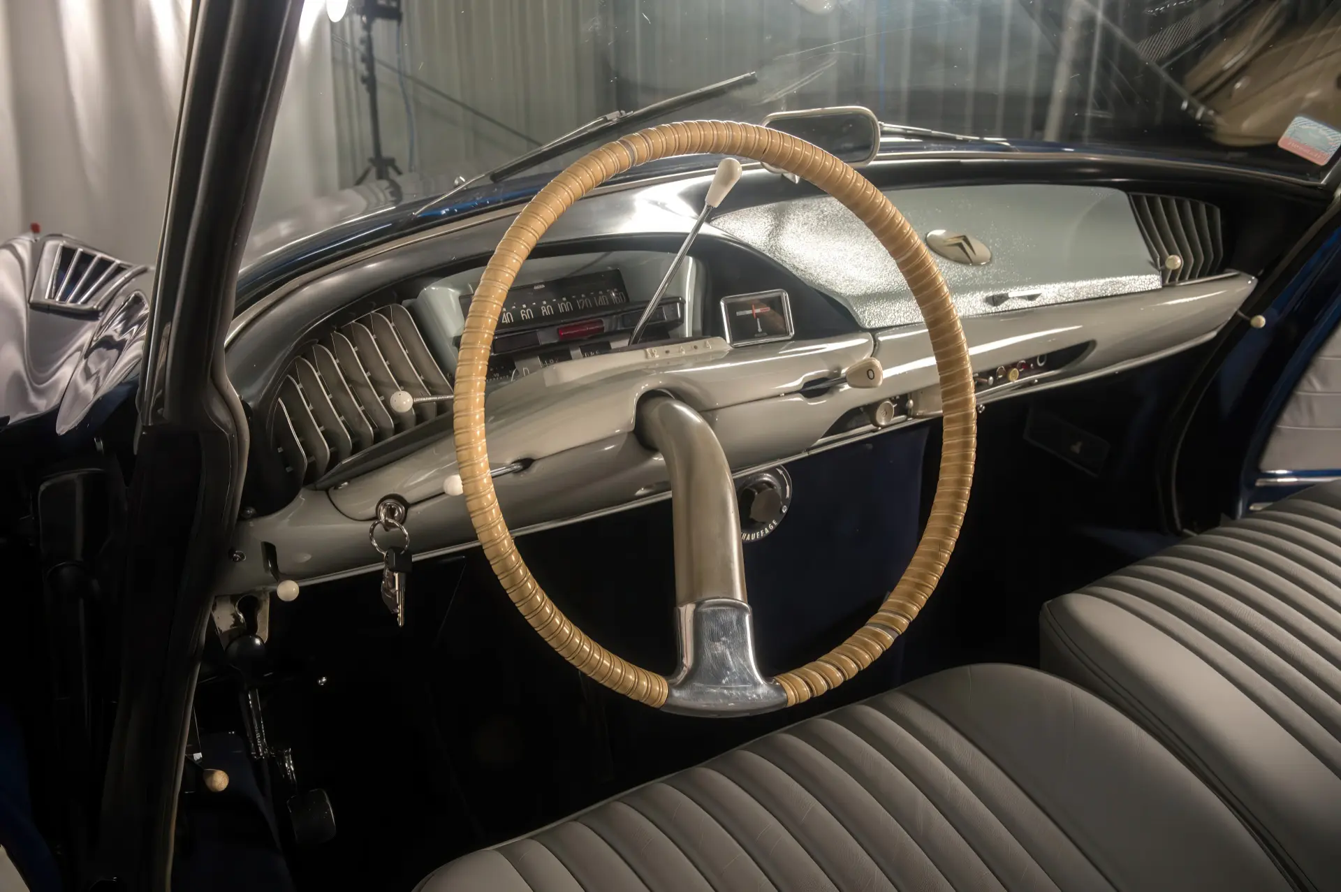 Citroën DS 19 Coupé Le Dandy (Chapron) - 1962 - 08