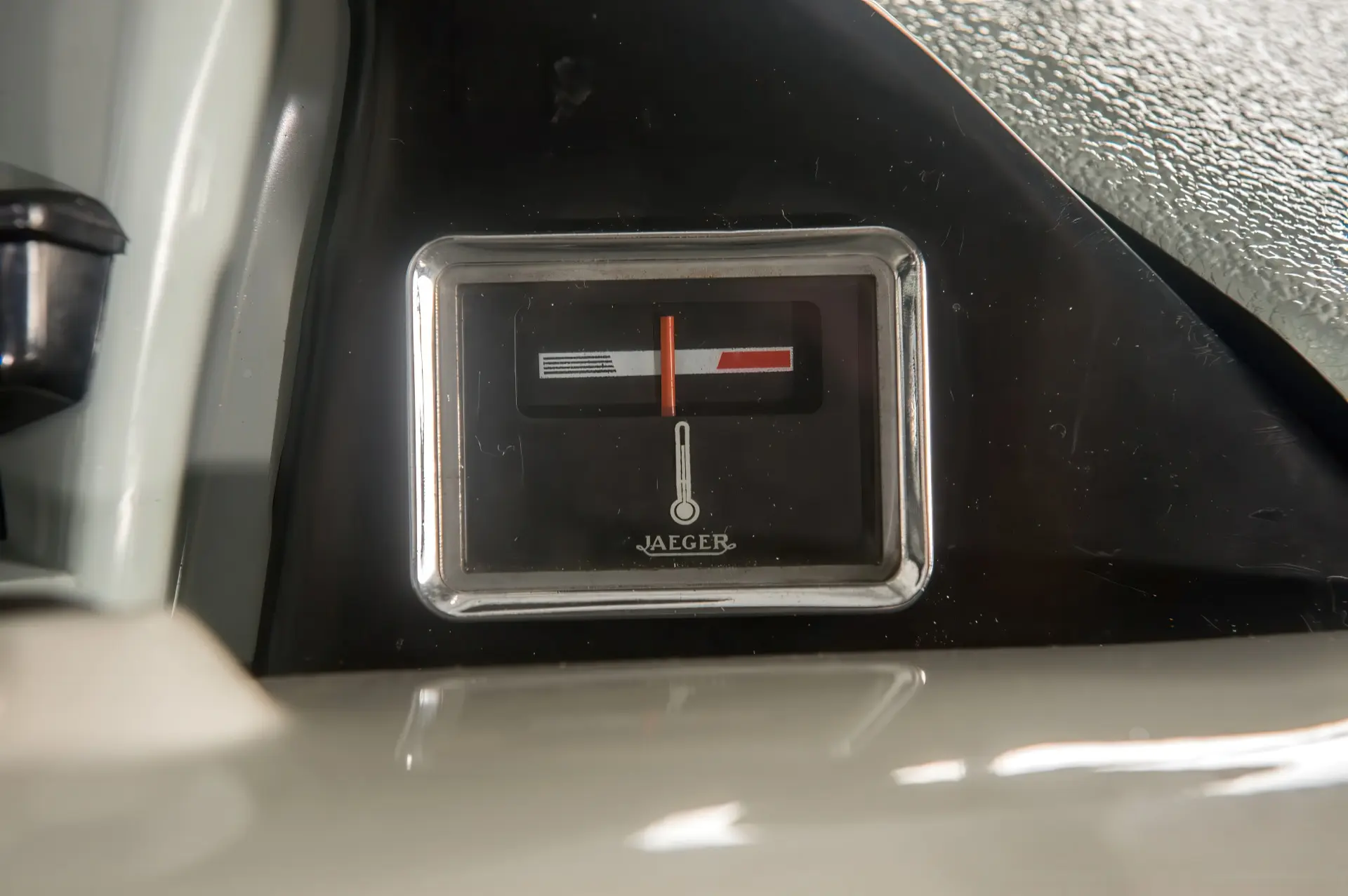 Citroën DS 19 Coupé Le Dandy (Chapron) - 1962 - 10