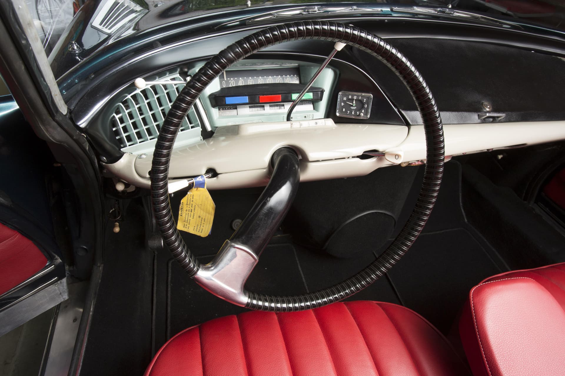 Citroën DS 19 cabriolet de pré-série - Chapron - 1961 - 15