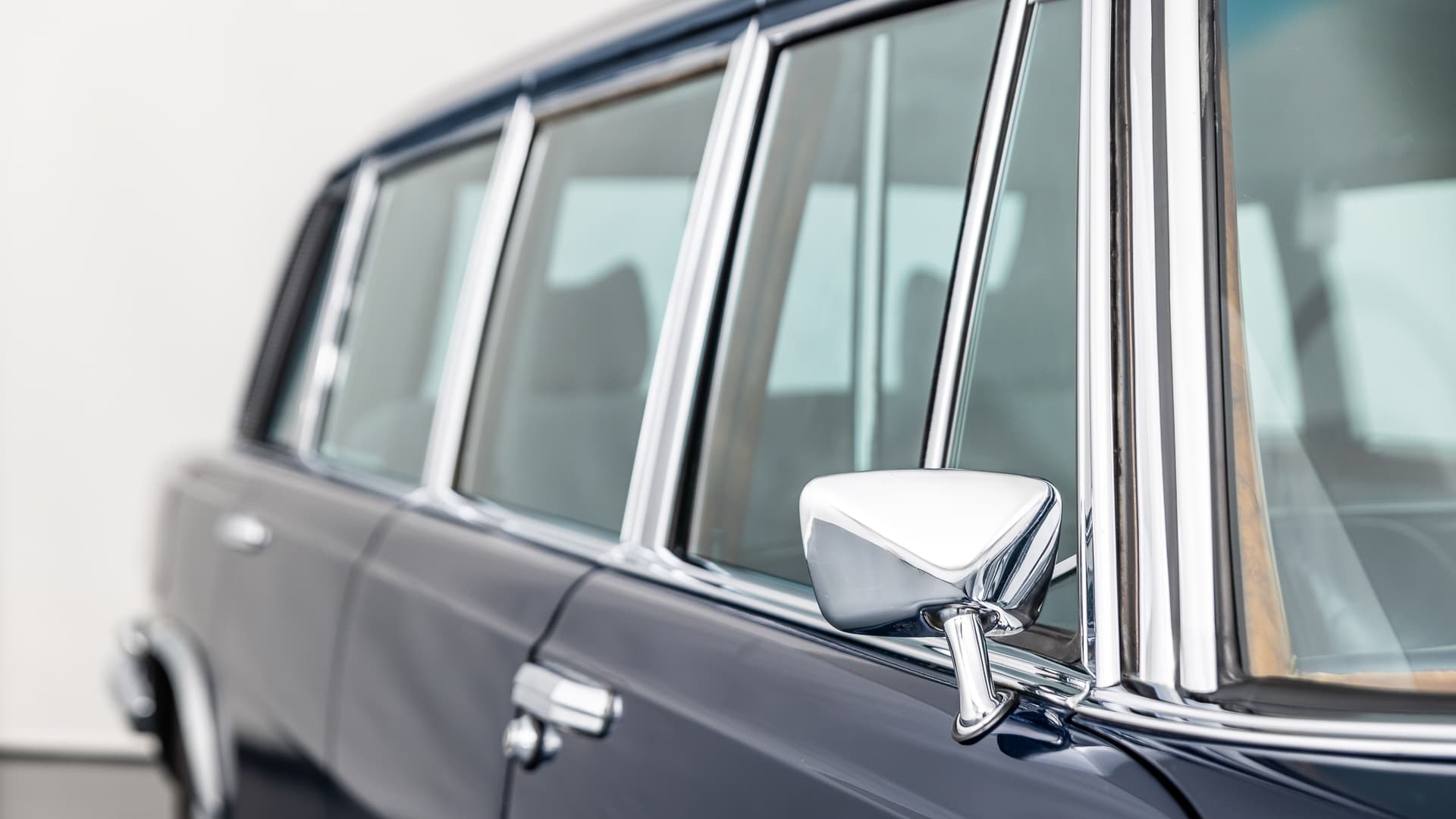 Mercedes-Benz W100 600 Pullman - 1969 - 10