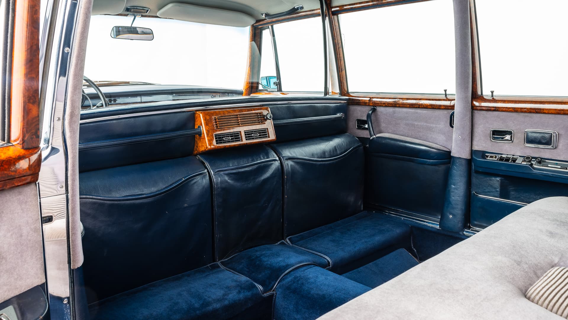 Mercedes-Benz W100 600 Pullman - 1969 - 19