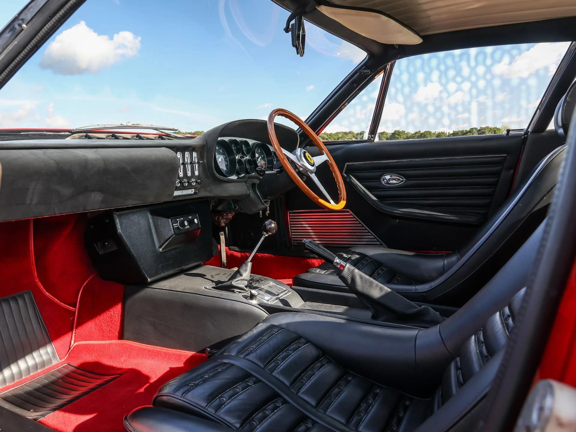 Ferrari 365 GTB:4 Daytona (Scaglietti) - 1969 - 17