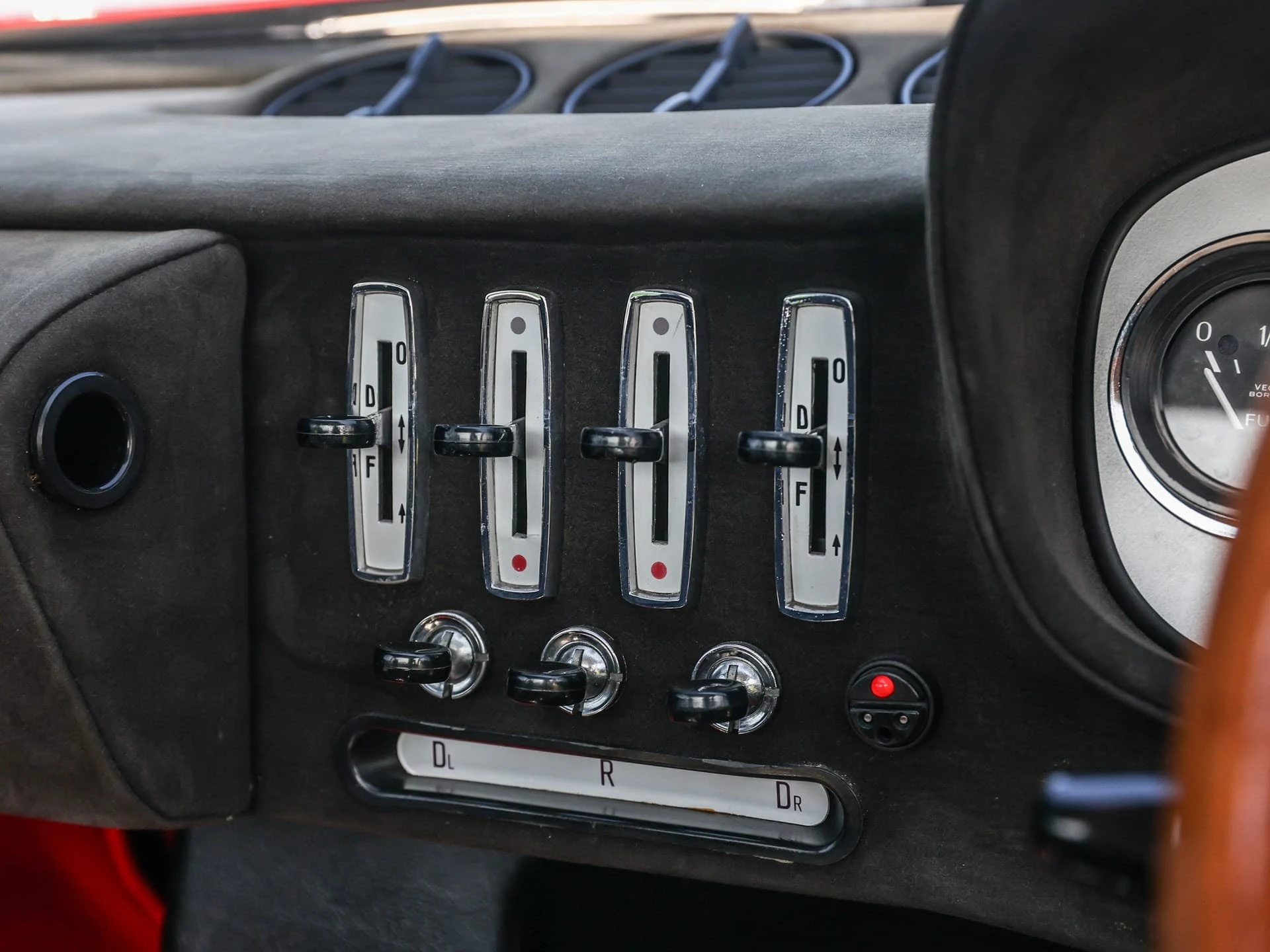 Ferrari 365 GTB:4 Daytona (Scaglietti) - 1969 - 18