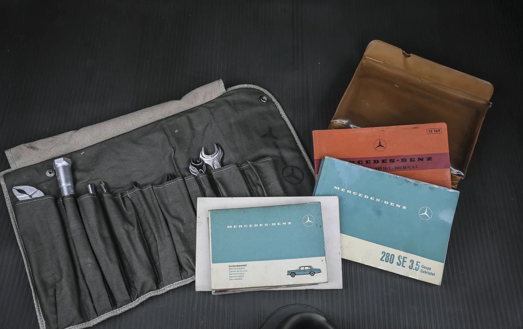 Mercedes-Benz 280SE 3.5 Cabriolet - 1969-1971 - 32