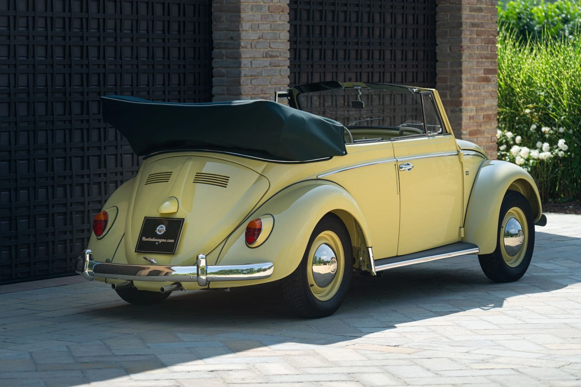 VW Coccinelle Cabriolet (Karmann) - 1959 - 06