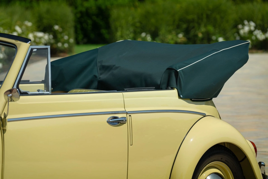 VW Coccinelle Cabriolet (Karmann) - 1959 - 17