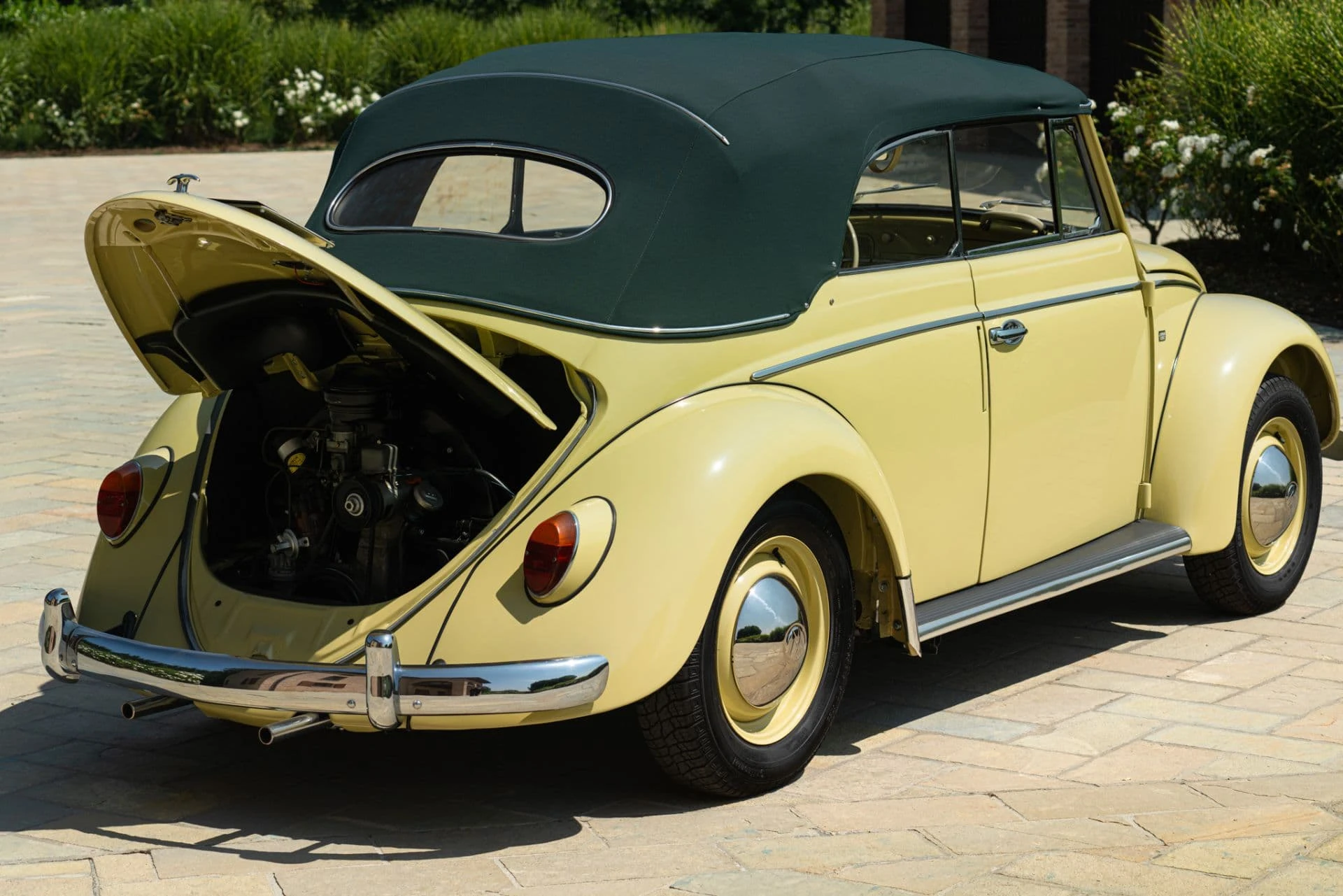 VW Coccinelle Cabriolet (Karmann) - 1959 - 48