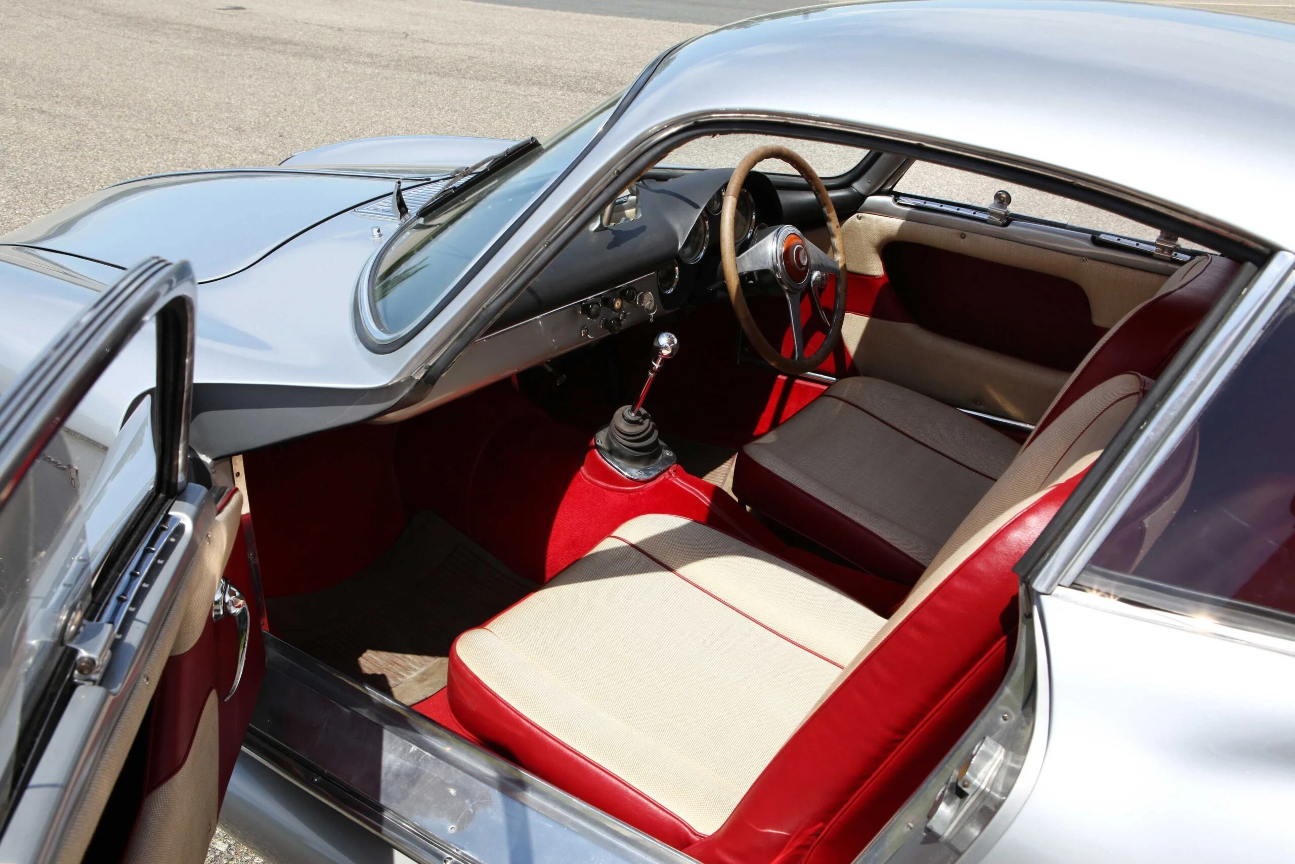 Alfa Romeo 2000 Sportiva (Bertone) 1954 11