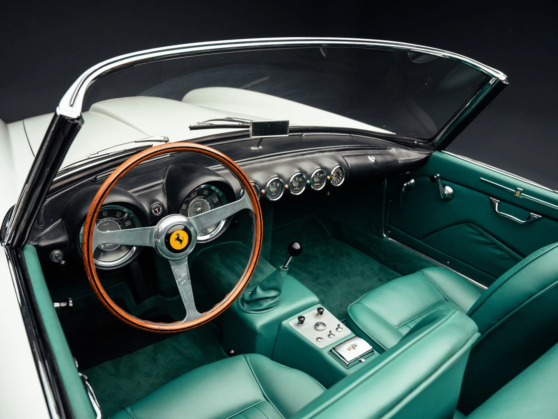 Ferrari 250 GT Cabriolet Series I (Pini Farina) - 1958 17