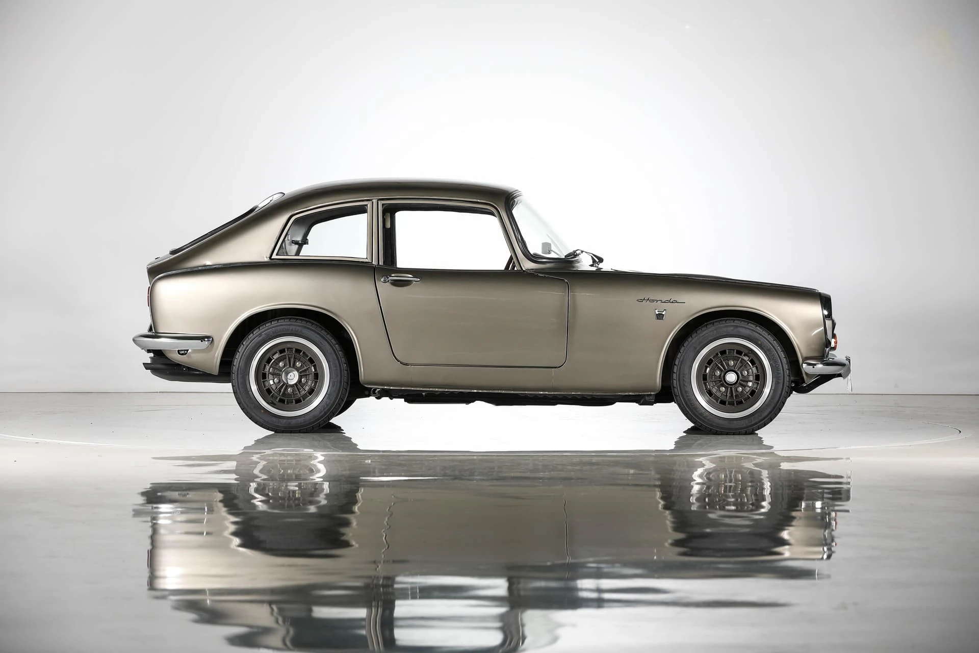 Honda S800 M Coupe - 1968 04