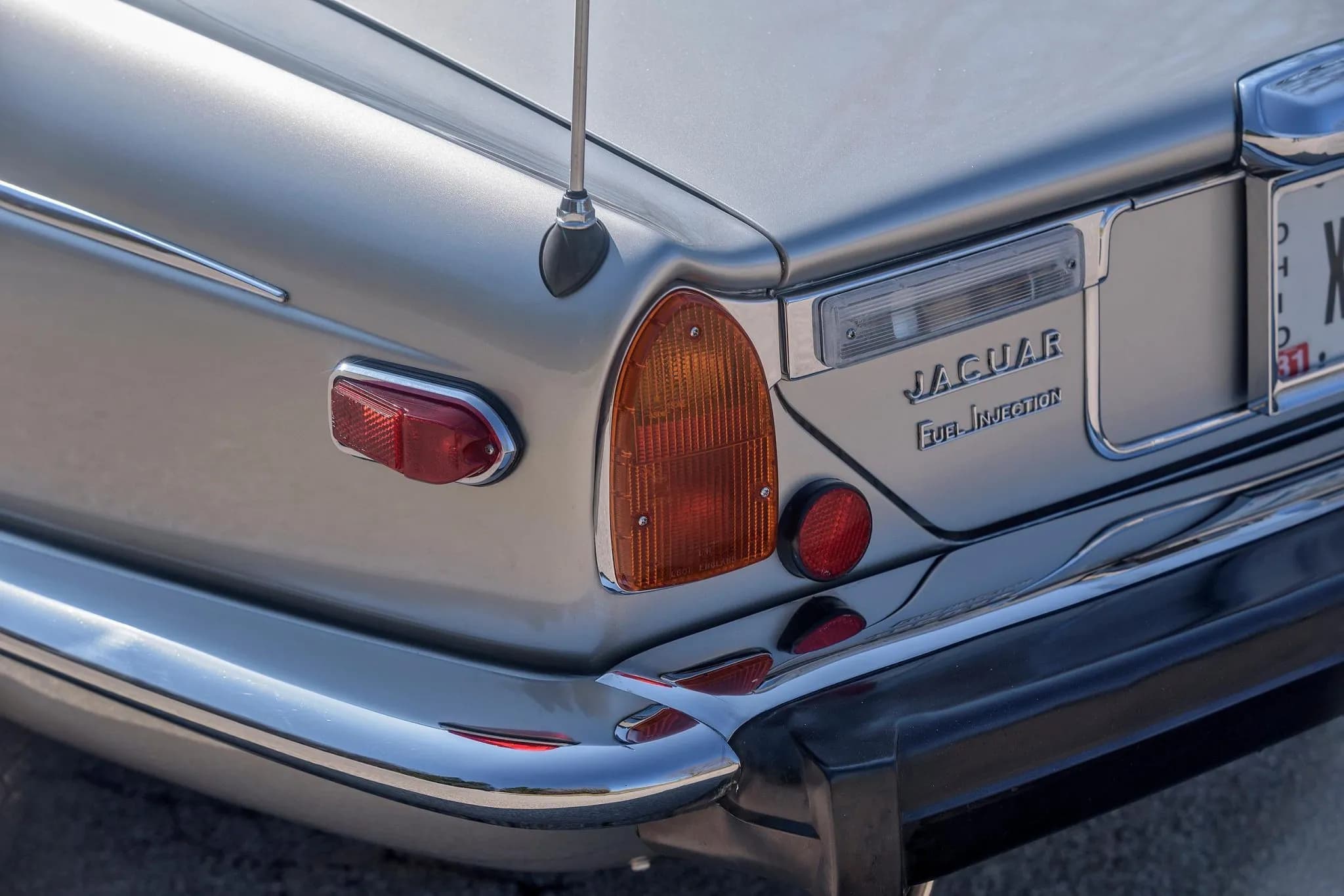 Jaguar XJ12C 5.3 - 1975 - 23