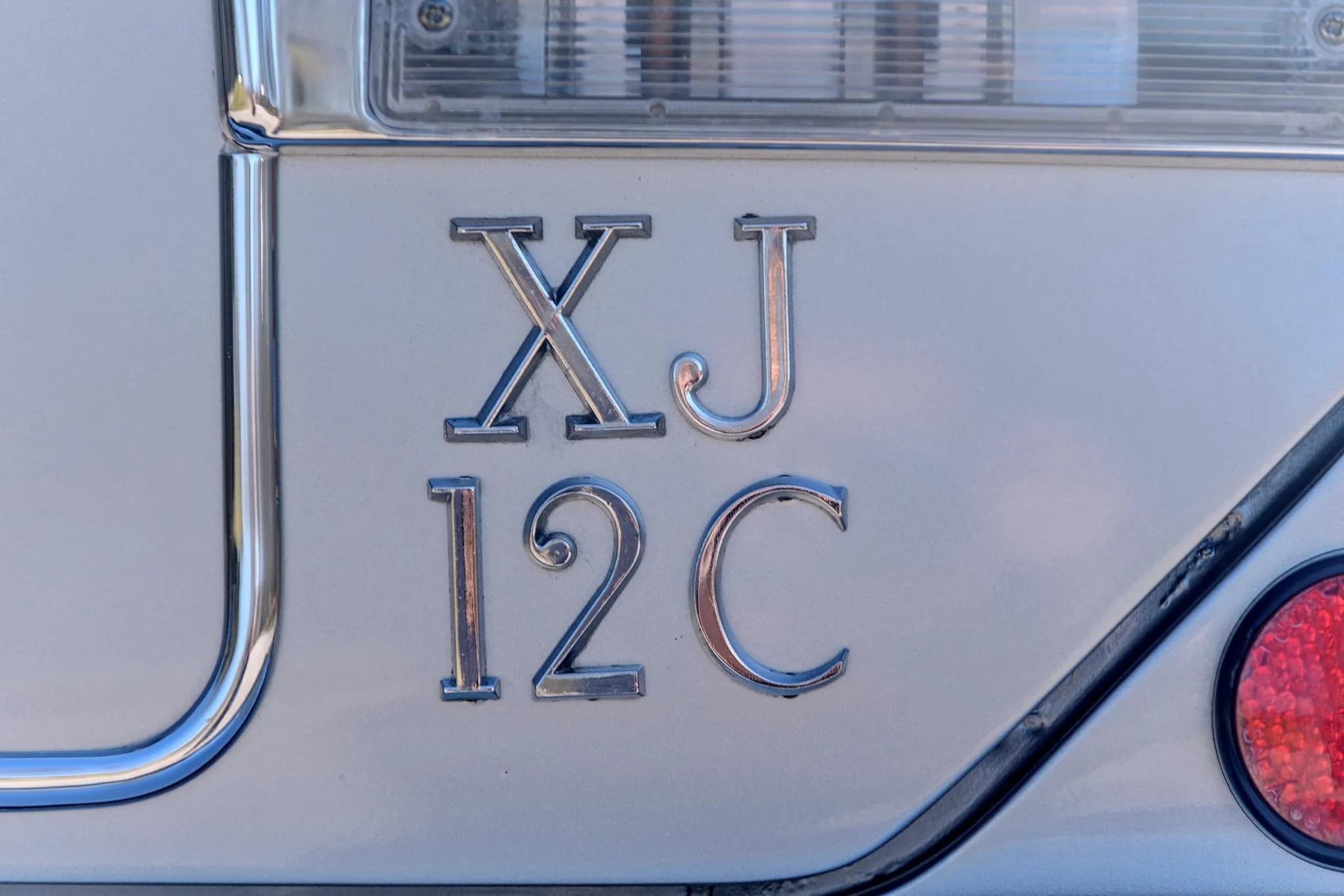 Jaguar XJ12C 5.3 - 1975 - 25