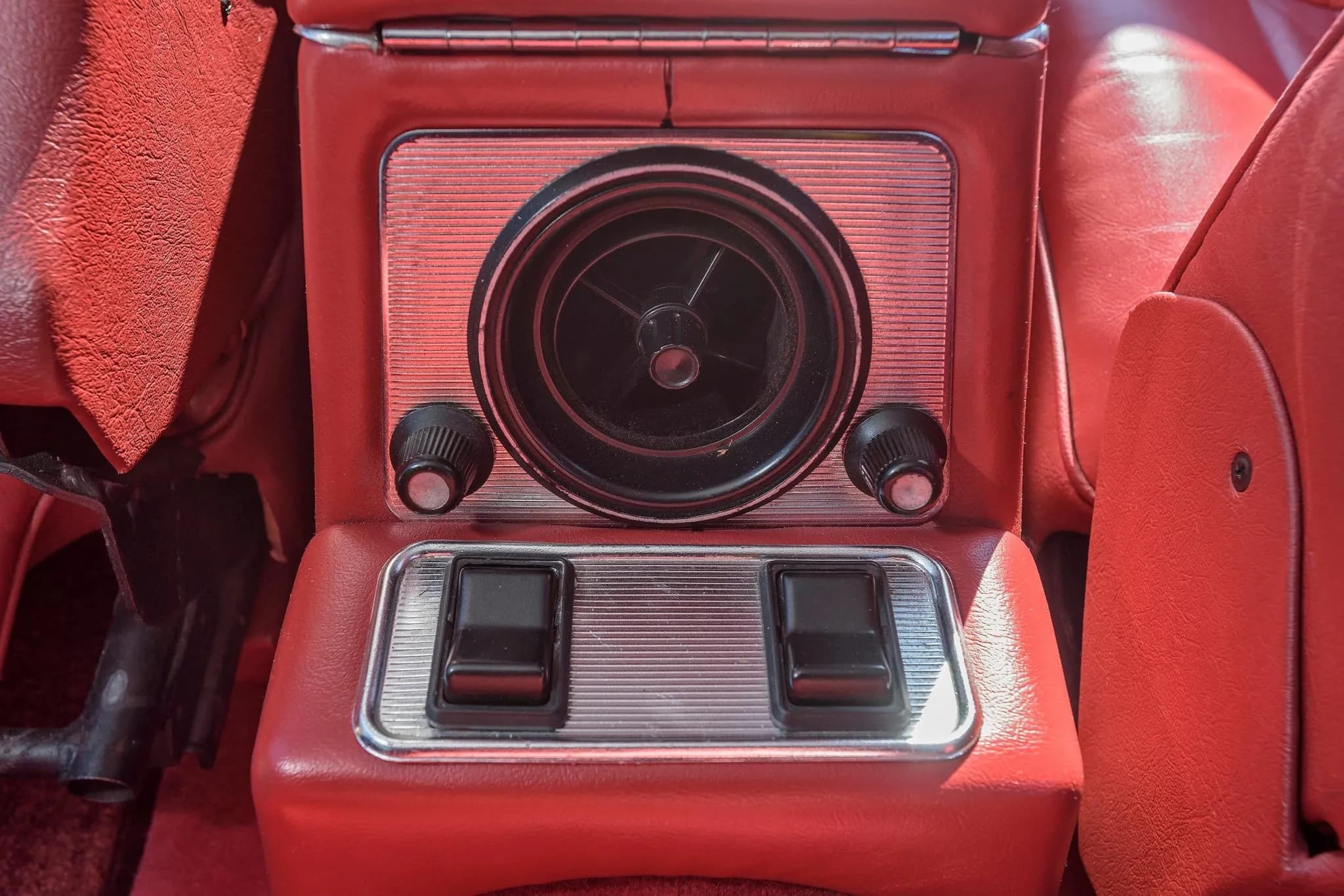 Jaguar XJ12C 5.3 - 1975 - 38