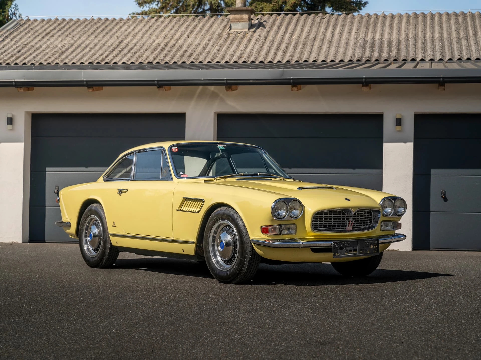 Maserati 3500 GTI Sebring Series II Coupé (Vignale) - 1964 - 02