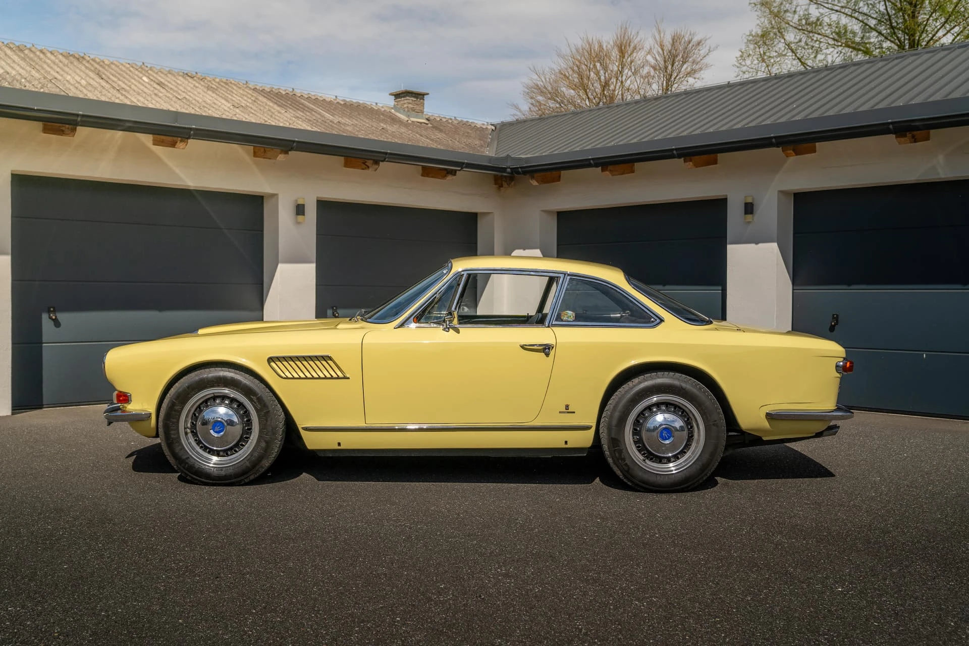 Maserati 3500 GTI Sebring Series II Coupé (Vignale) - 1964 - 04
