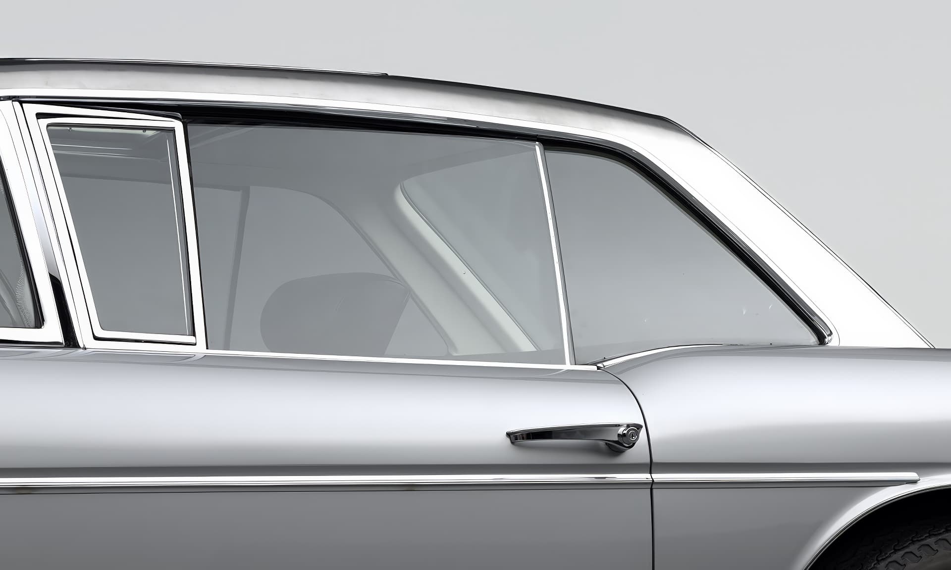 Maserati 5000 GT - Pinifarina - 1961 05