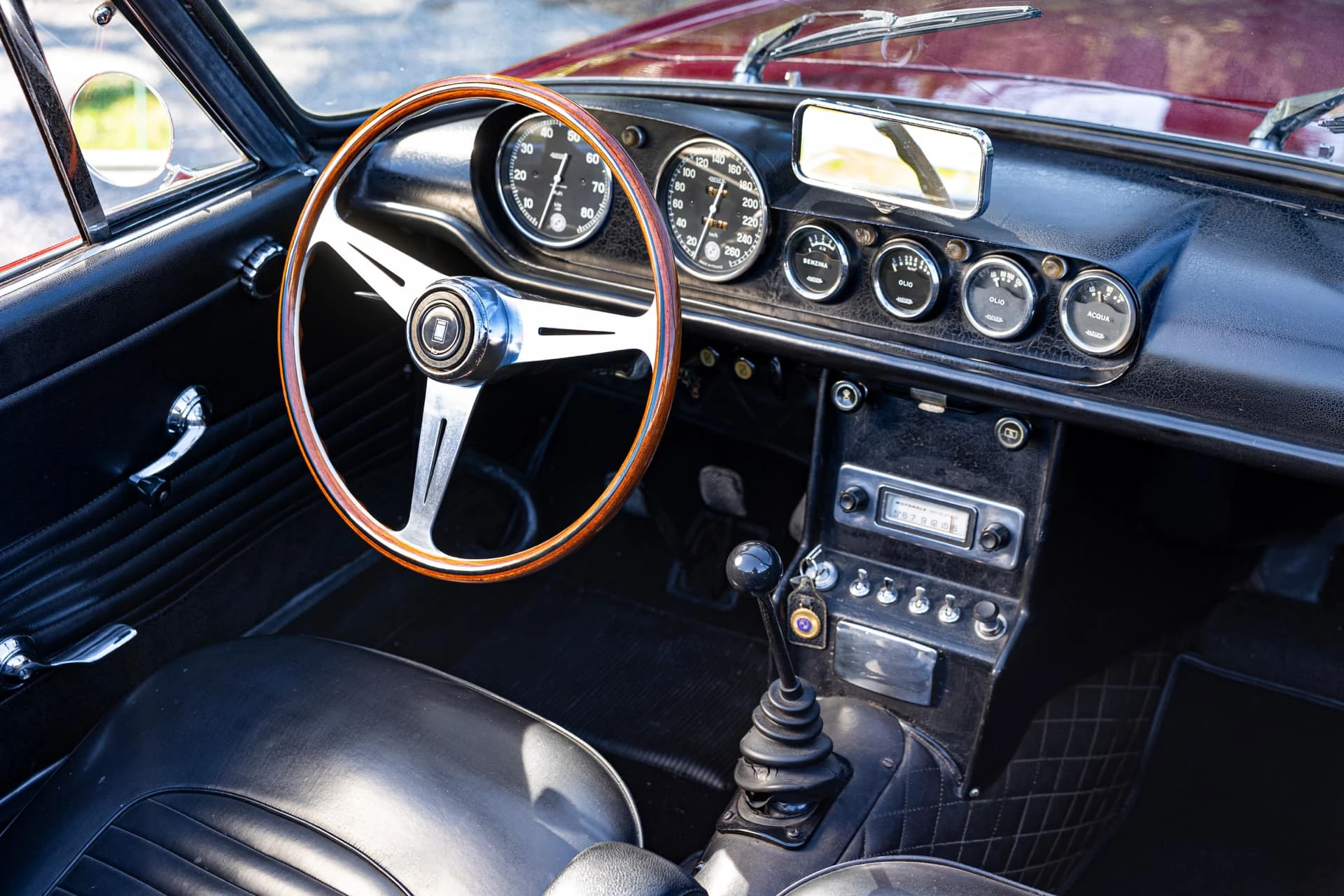 OSCA 1600 GT2 cabriolet (Fissore) - 1963 - 13