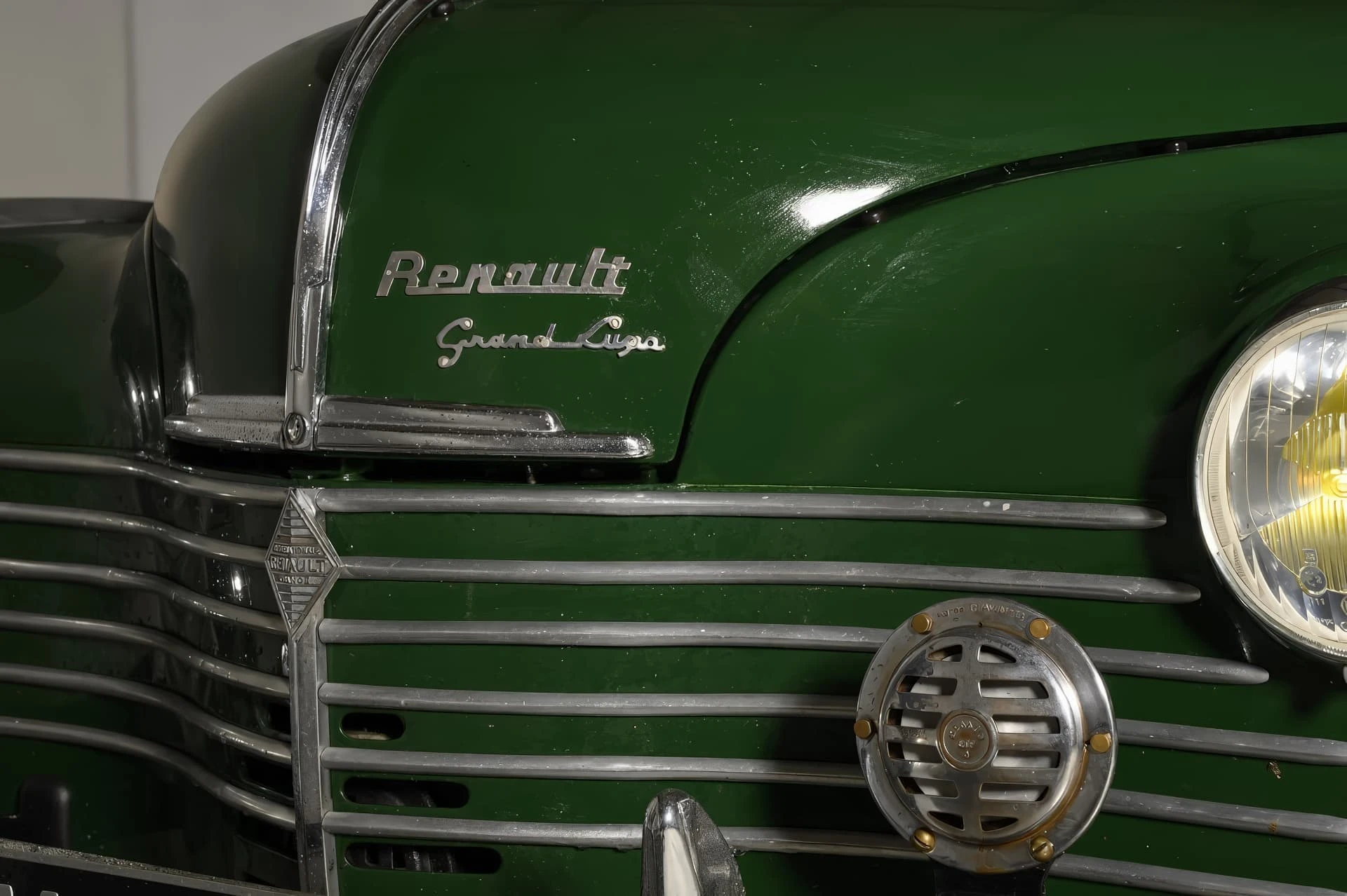 Renault 4CV Grand Luxe Découvrable - 1951 - 05