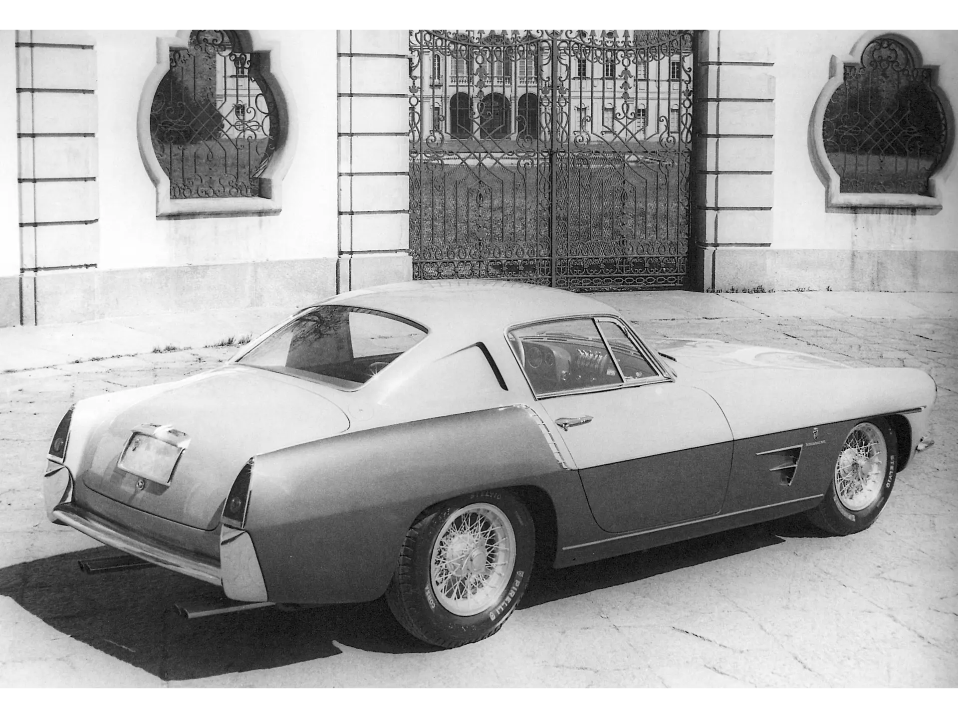 Ferrari 375 MM Coupe Speciale (Ghia) - 1955 - image-45