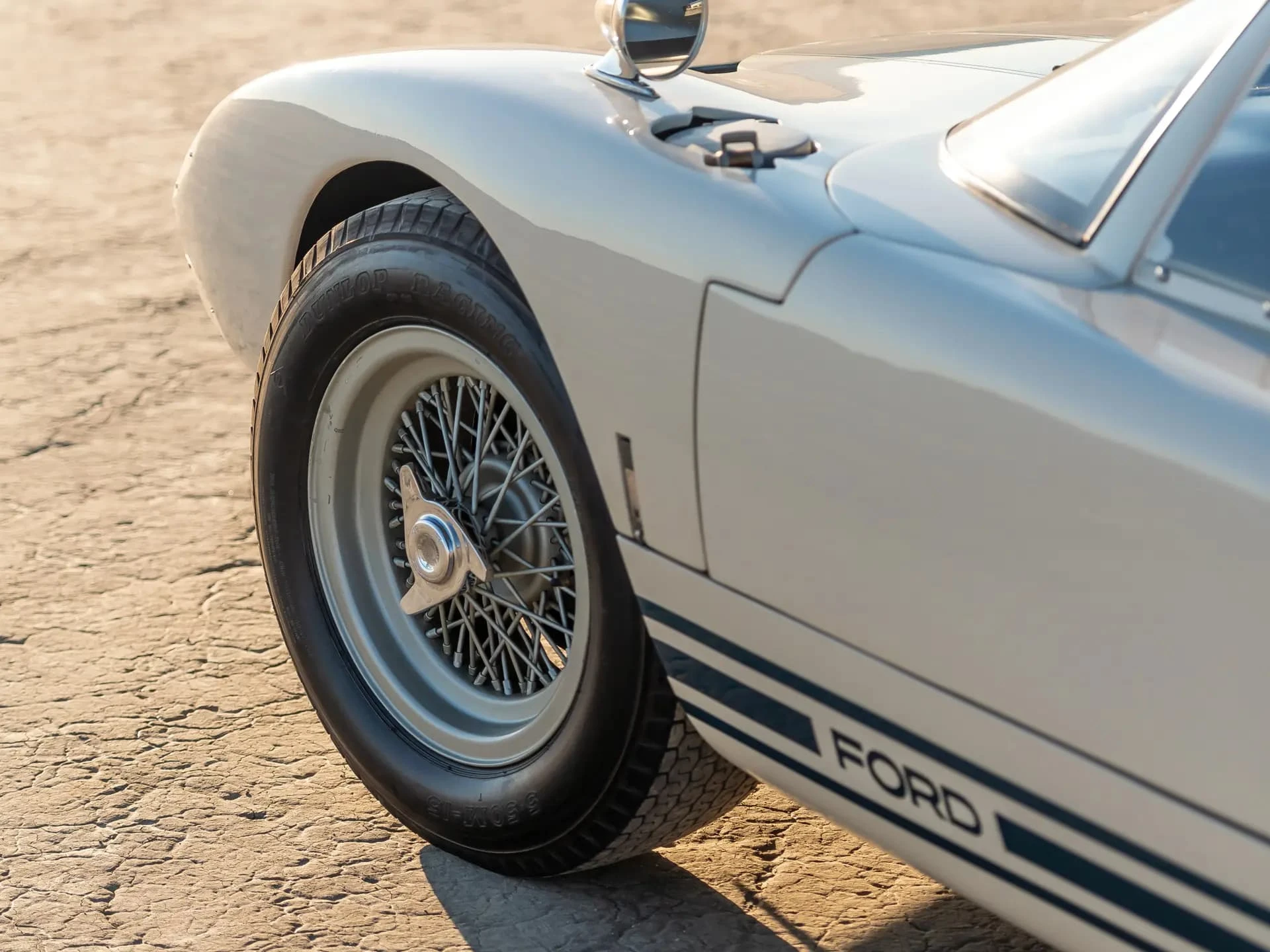 Ford GT40 Roadster Prototype - 1965 - 16