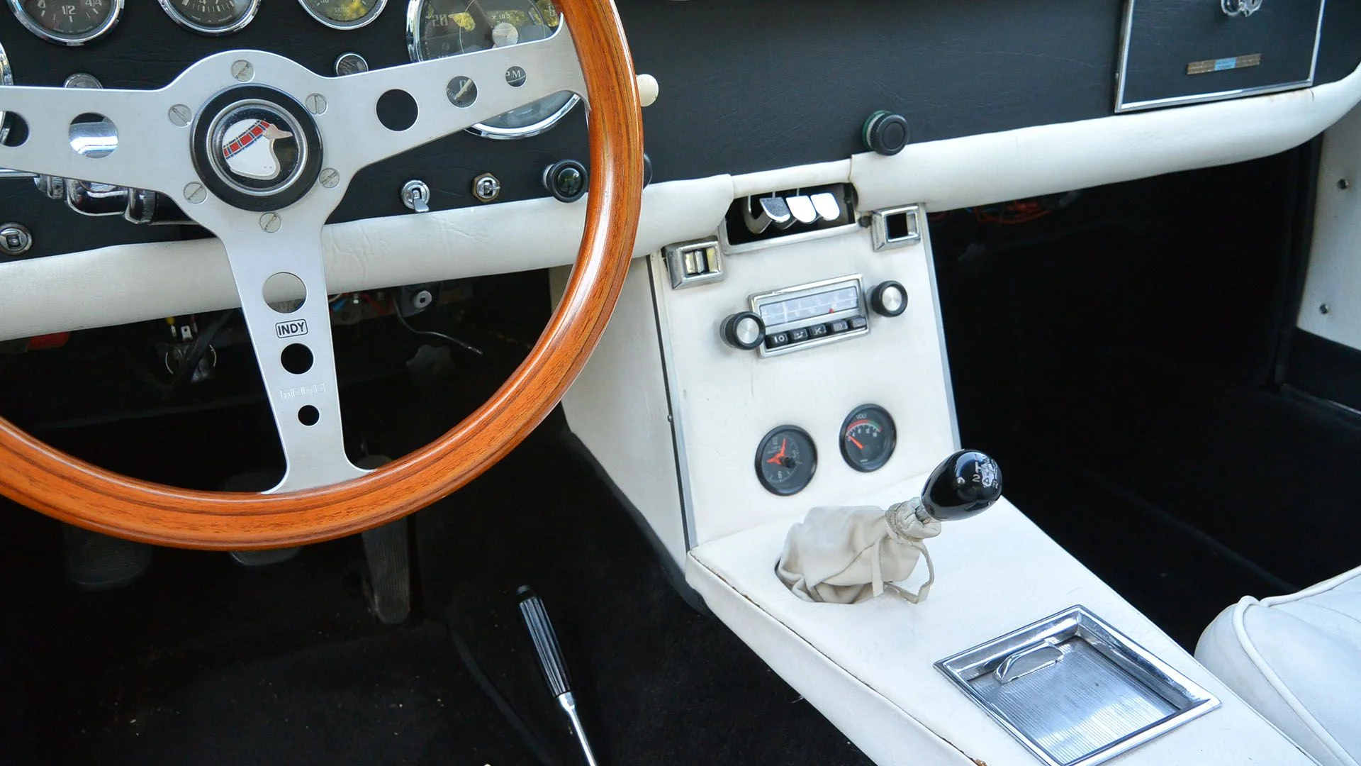 Maserati 3500 GT Coupe (Moretti) - 1962 - 31