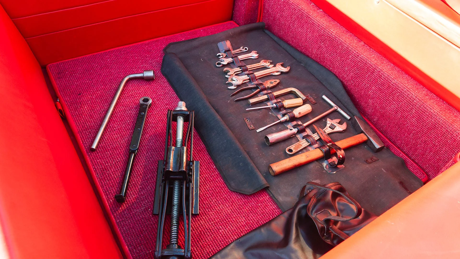 Maserati Indy 4900 (Vignale) - 1971 - 81