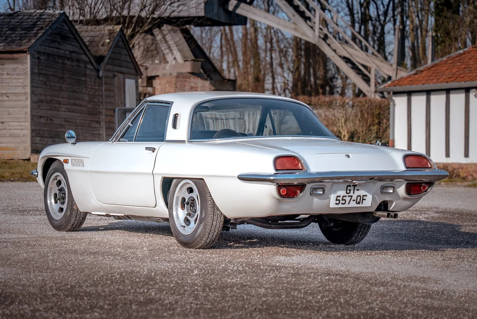 Mazda Cosmo Sport 110S - 1967 - 02