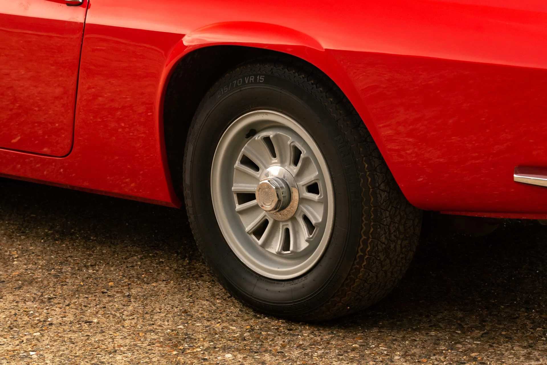 Monteverdi High Speed 375:L Coupé (Fissore) - 1970 - 36