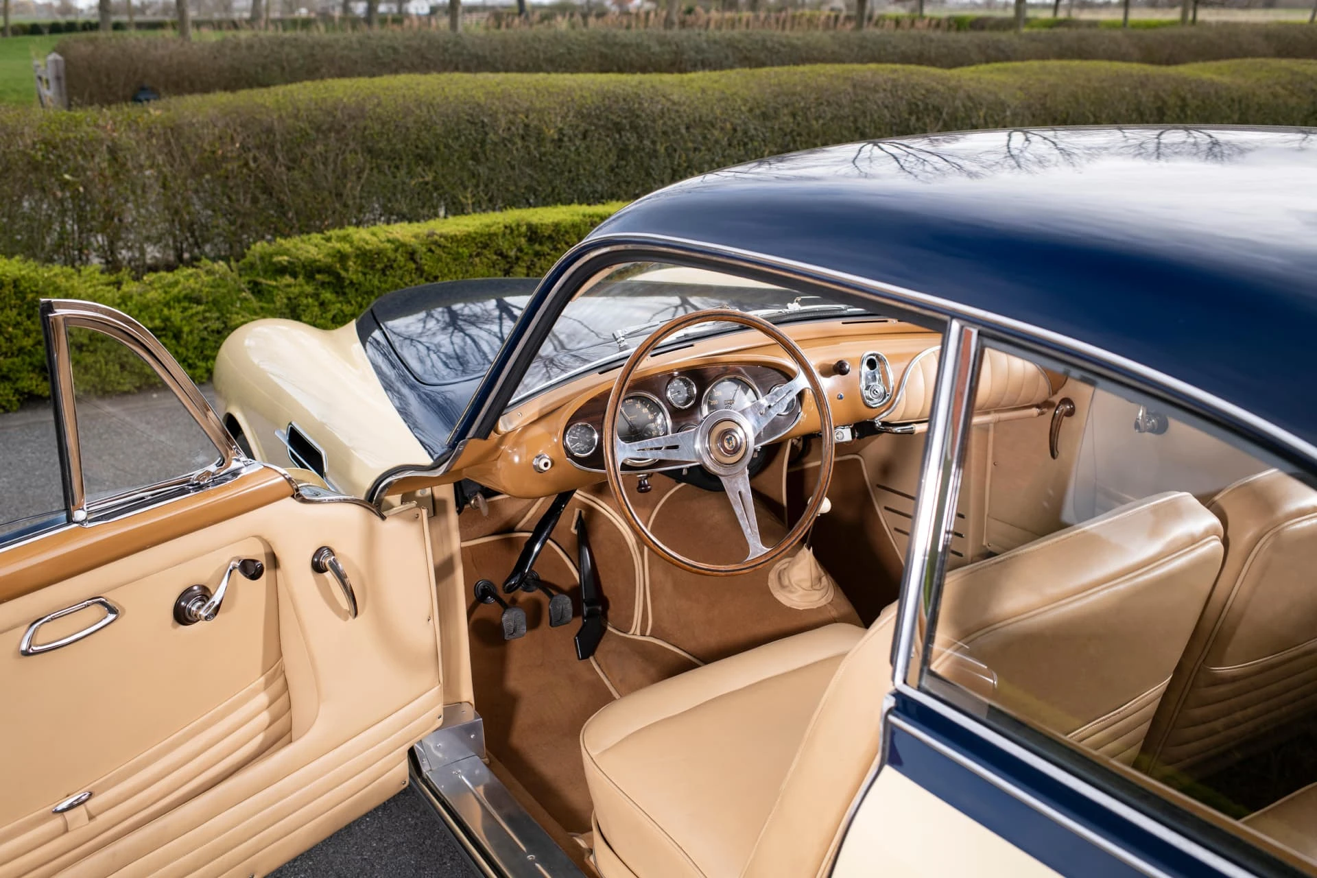 SIATA 208 CS 2+2 Berlinetta (Bertone) - 1952 - 73