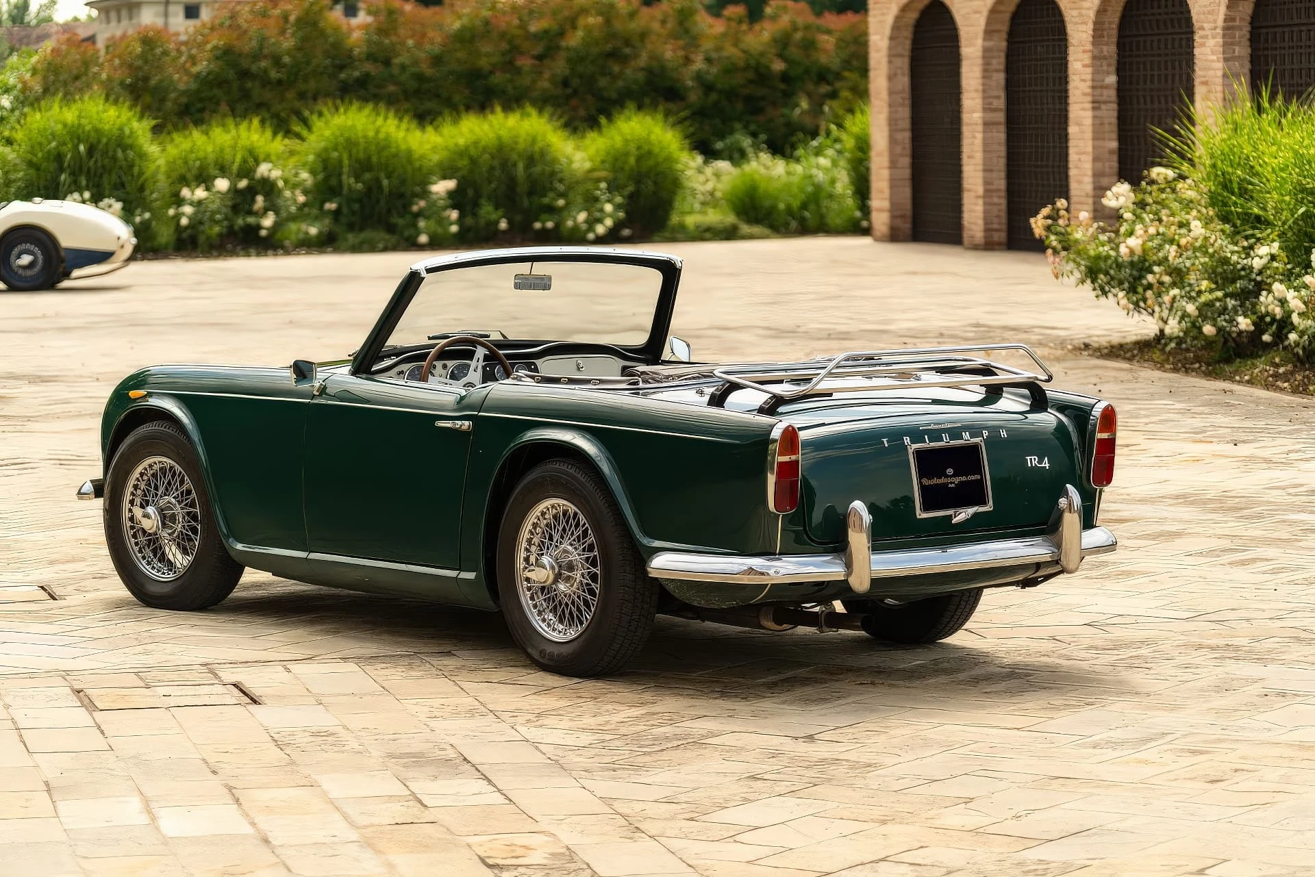 Triumph Ducati TR4 Sport (Michelotti) - 1964 - 02