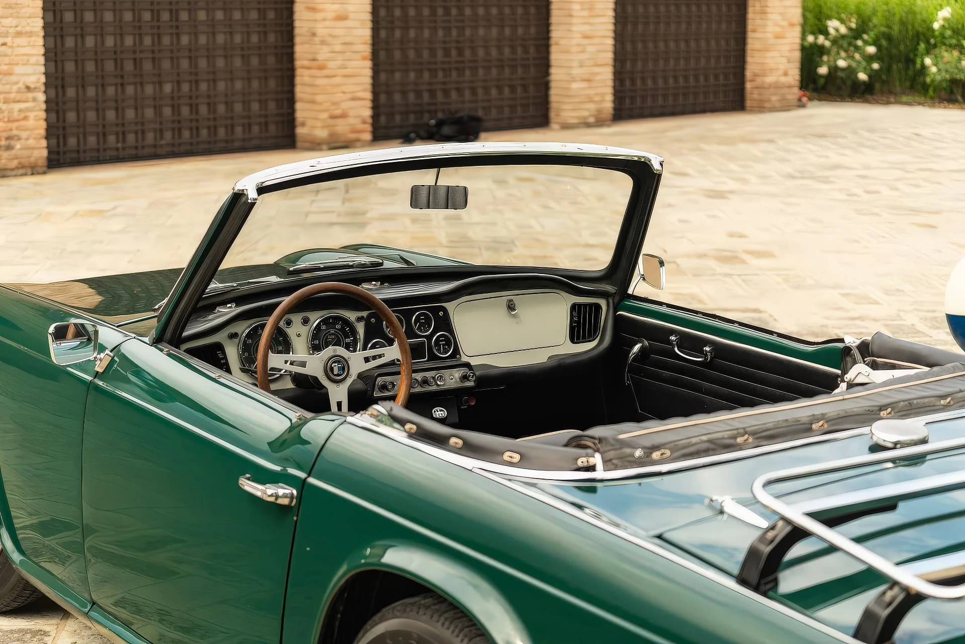 Triumph Ducati TR4 Sport (Michelotti) - 1964 - 20