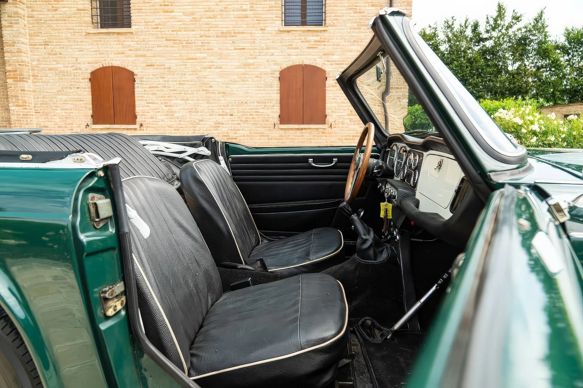 Triumph Ducati TR4 Sport (Michelotti) - 1964 - 23