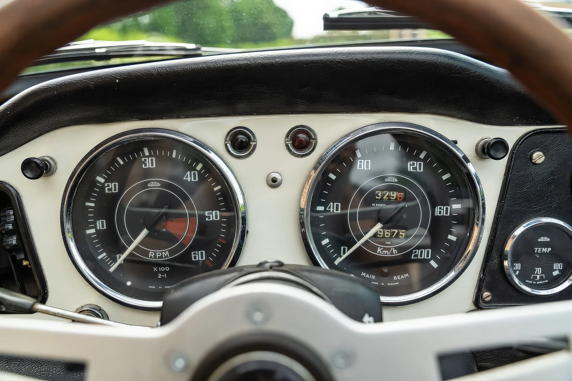 Triumph Ducati TR4 Sport (Michelotti) - 1964 - 25