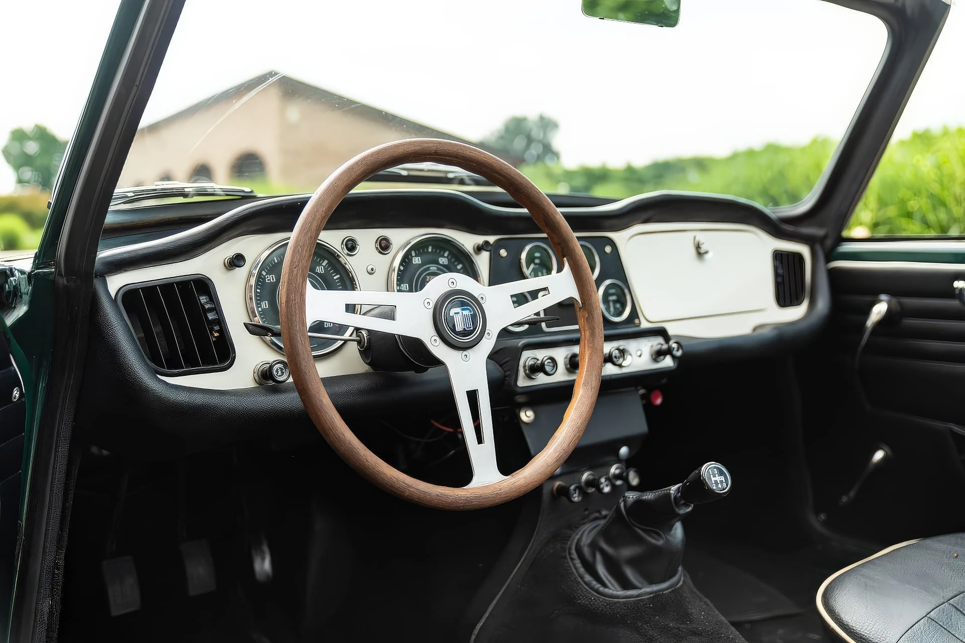 Triumph Ducati TR4 Sport (Michelotti) - 1964 - 29