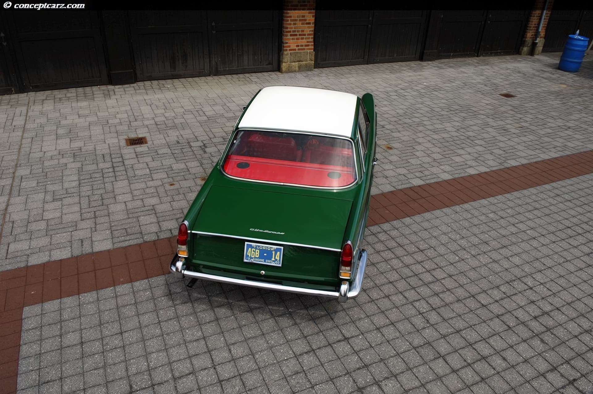 Alfa Romeo 2000 Coupé (Vignale) - 1958 - 18