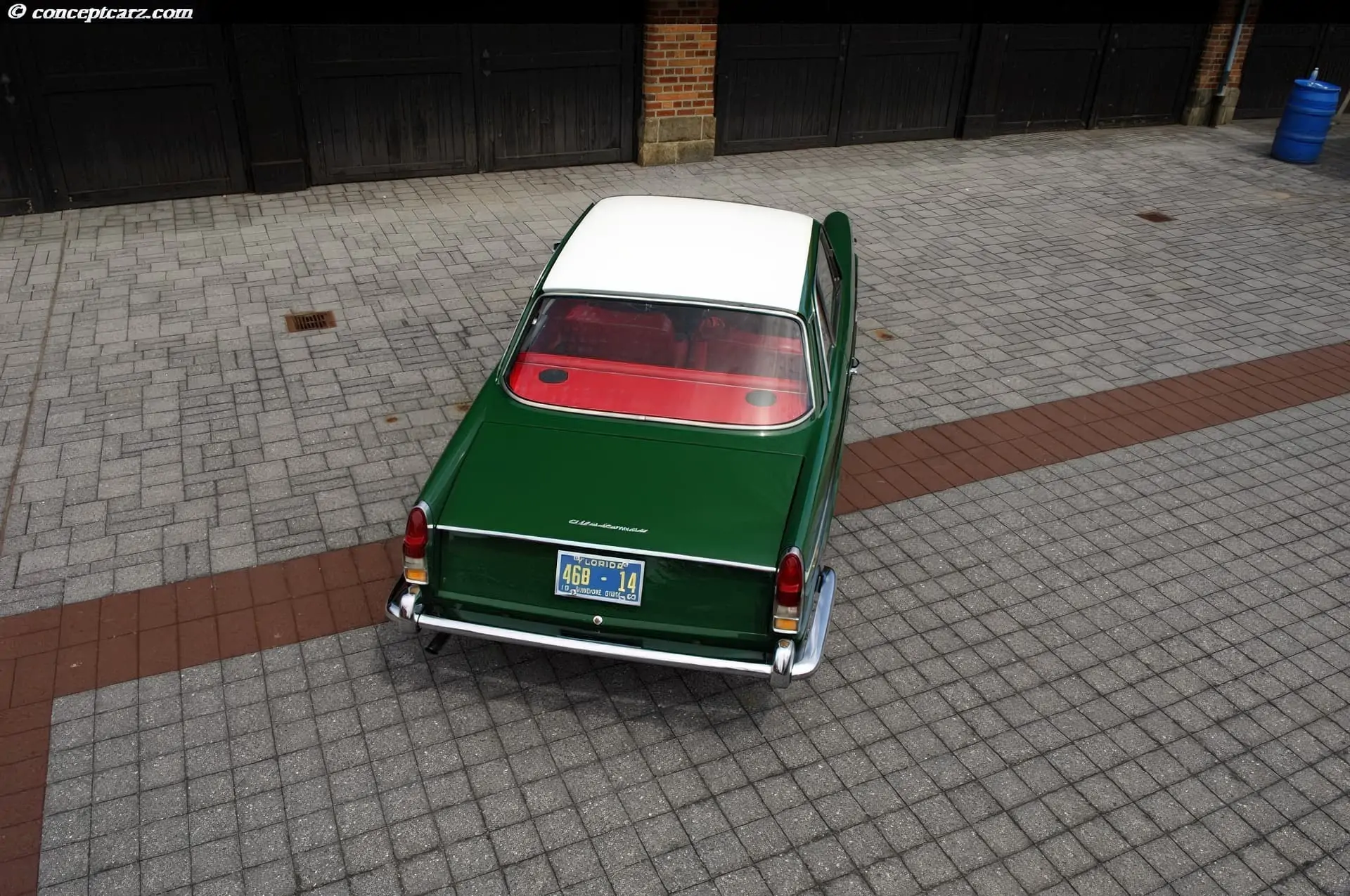 Alfa Romeo 2000 Coupé (Vignale) - 1958 - 18