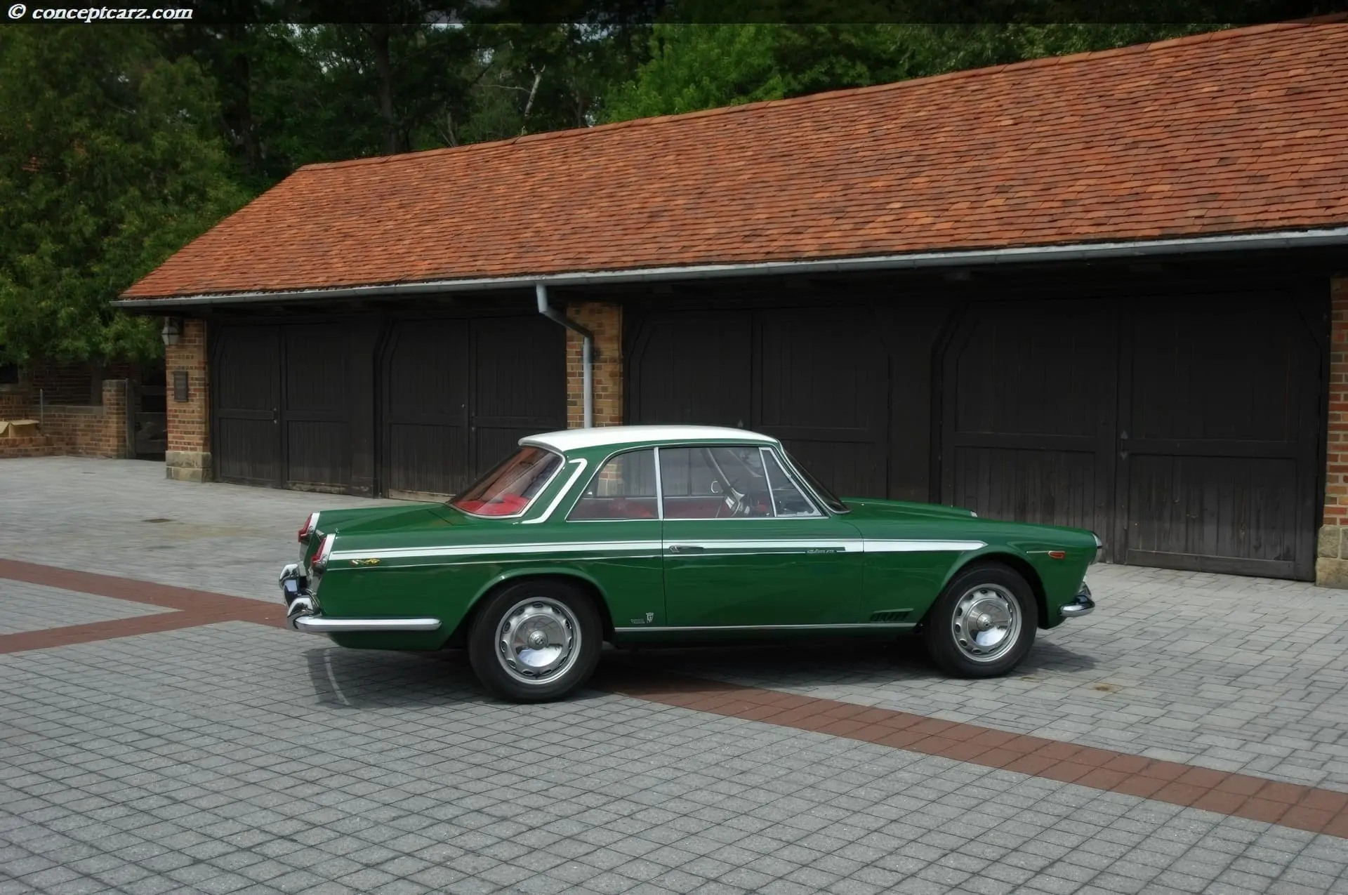 Alfa Romeo 2000 Coupé (Vignale) - 1958 - 20