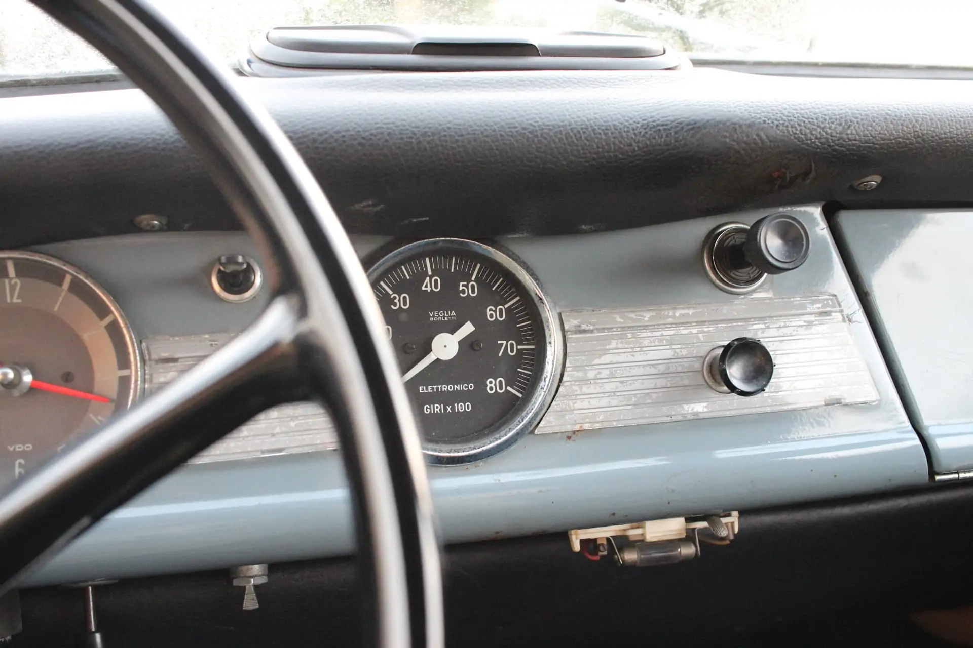 BMW 700 Cabriolet (Baur) - 1965 - 04