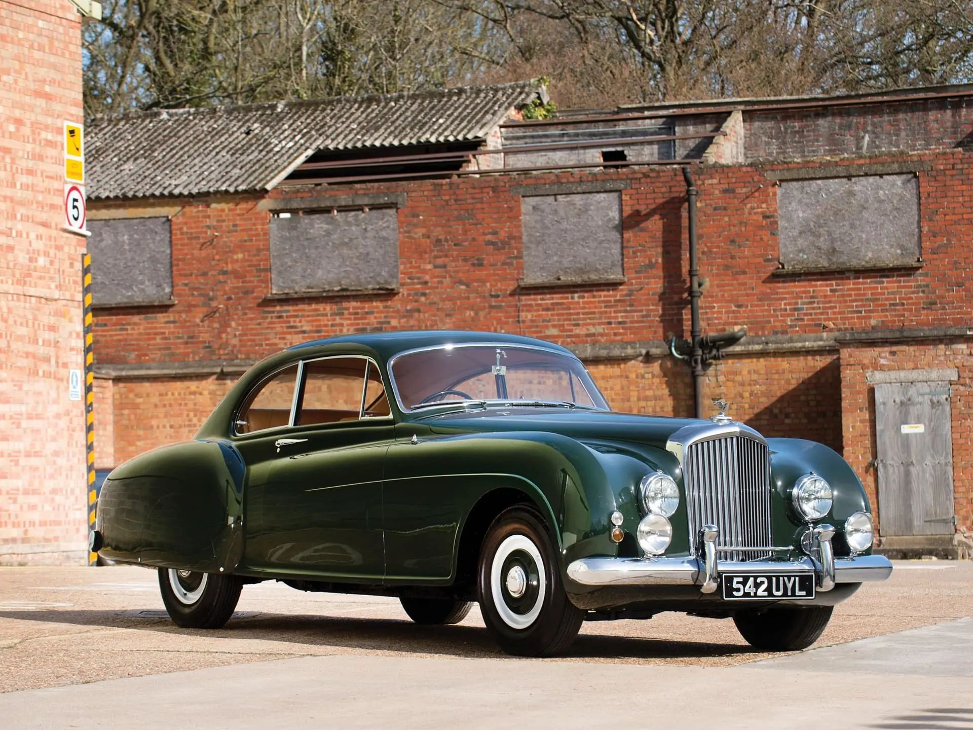 Bentley R-Type Continental Sports Saloon H.J. Mulliner 1953 - 1