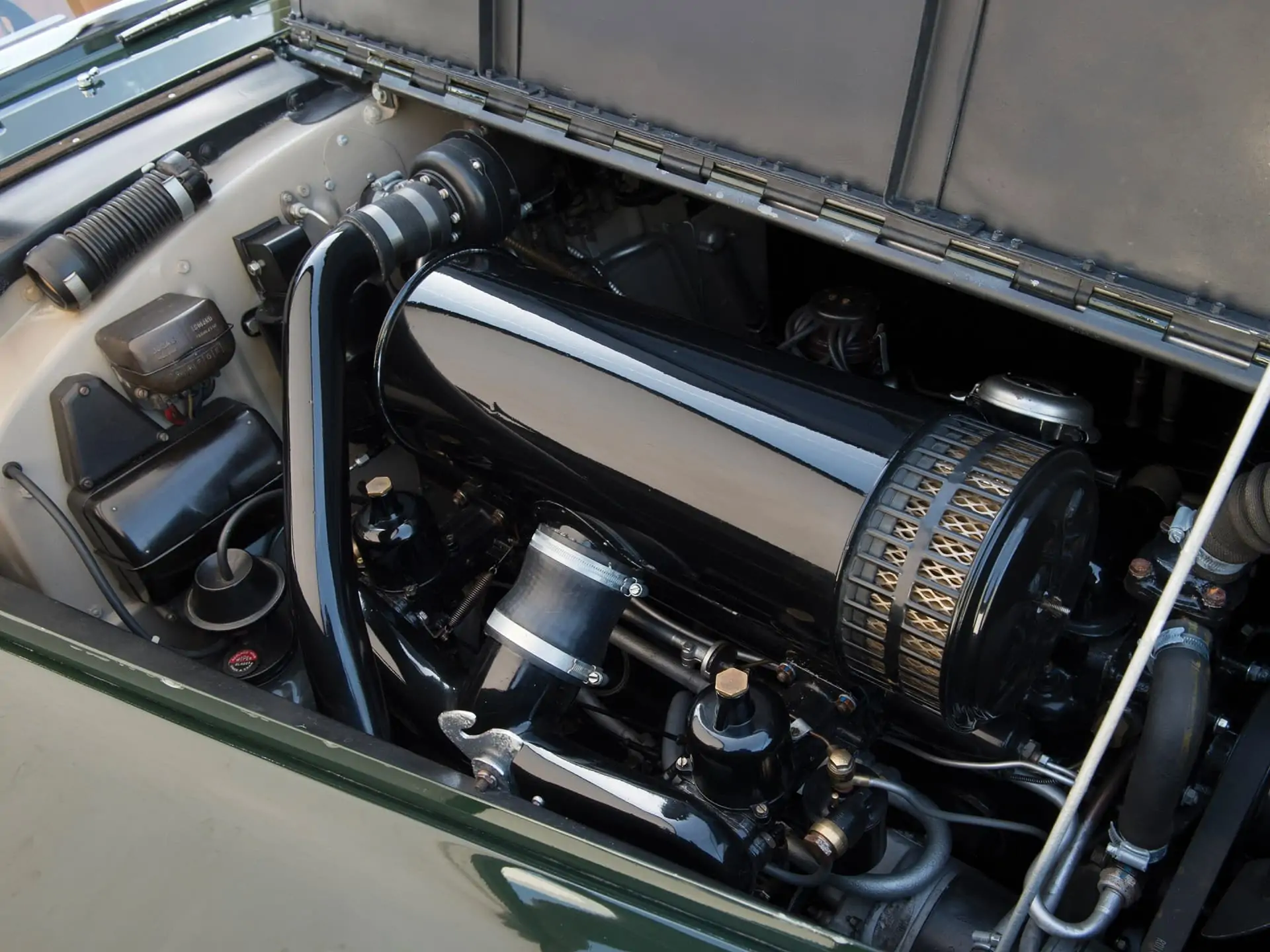 Bentley R-Type Continental Sports Saloon H.J. Mulliner 1953 - 16