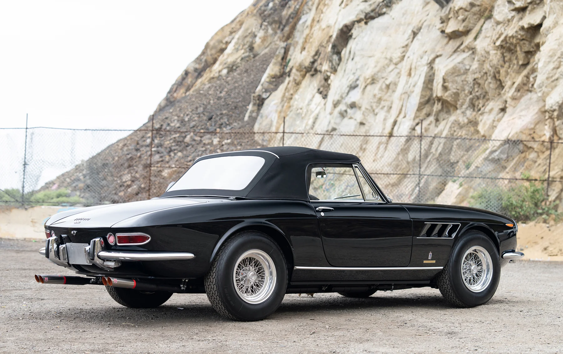 Ferrari 330 GTS (Pininfarina) - 1967 - 08