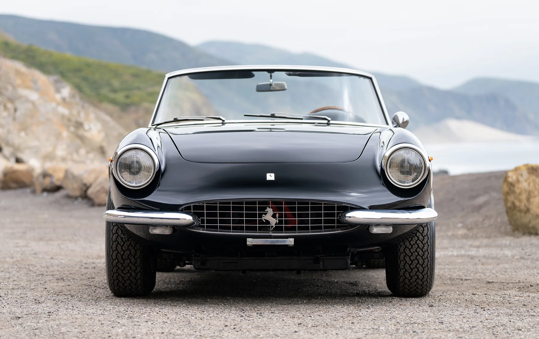 Ferrari 330 GTS (Pininfarina) - 1967 - 11