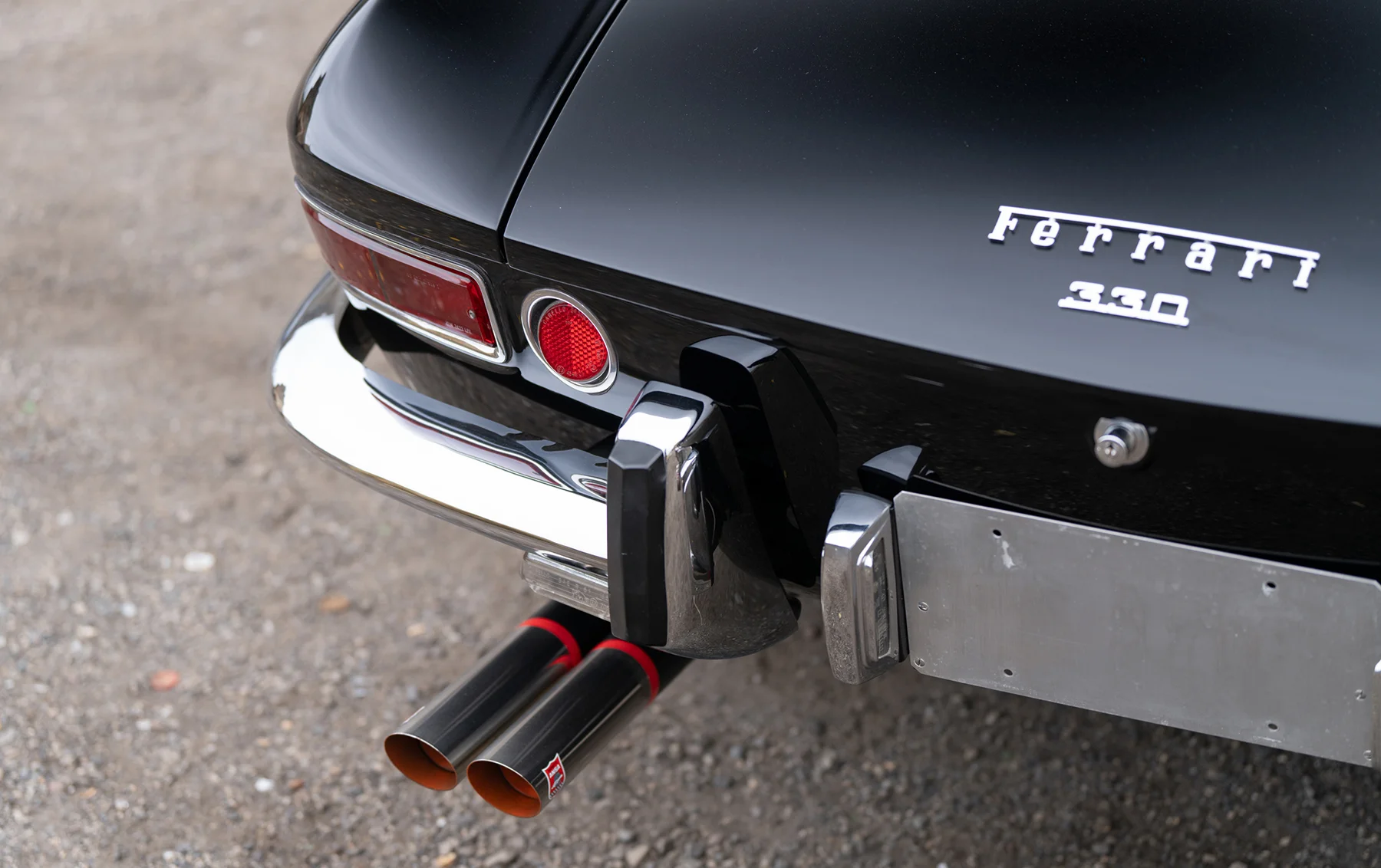 Ferrari 330 GTS (Pininfarina) - 1967 - 21