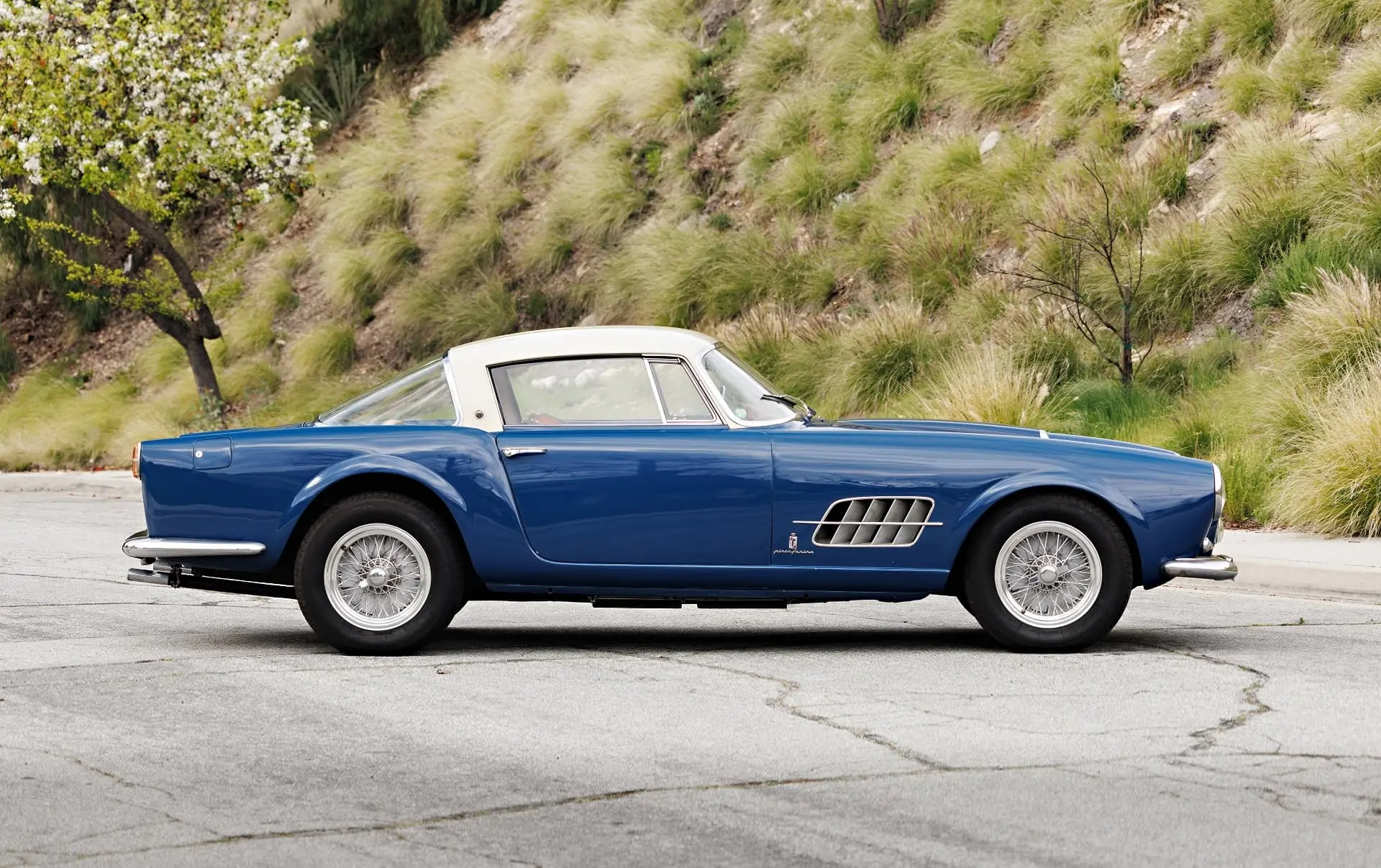 Ferrari 410 Superamerica Series 1 (Pinin Farina) - 1956 - 02