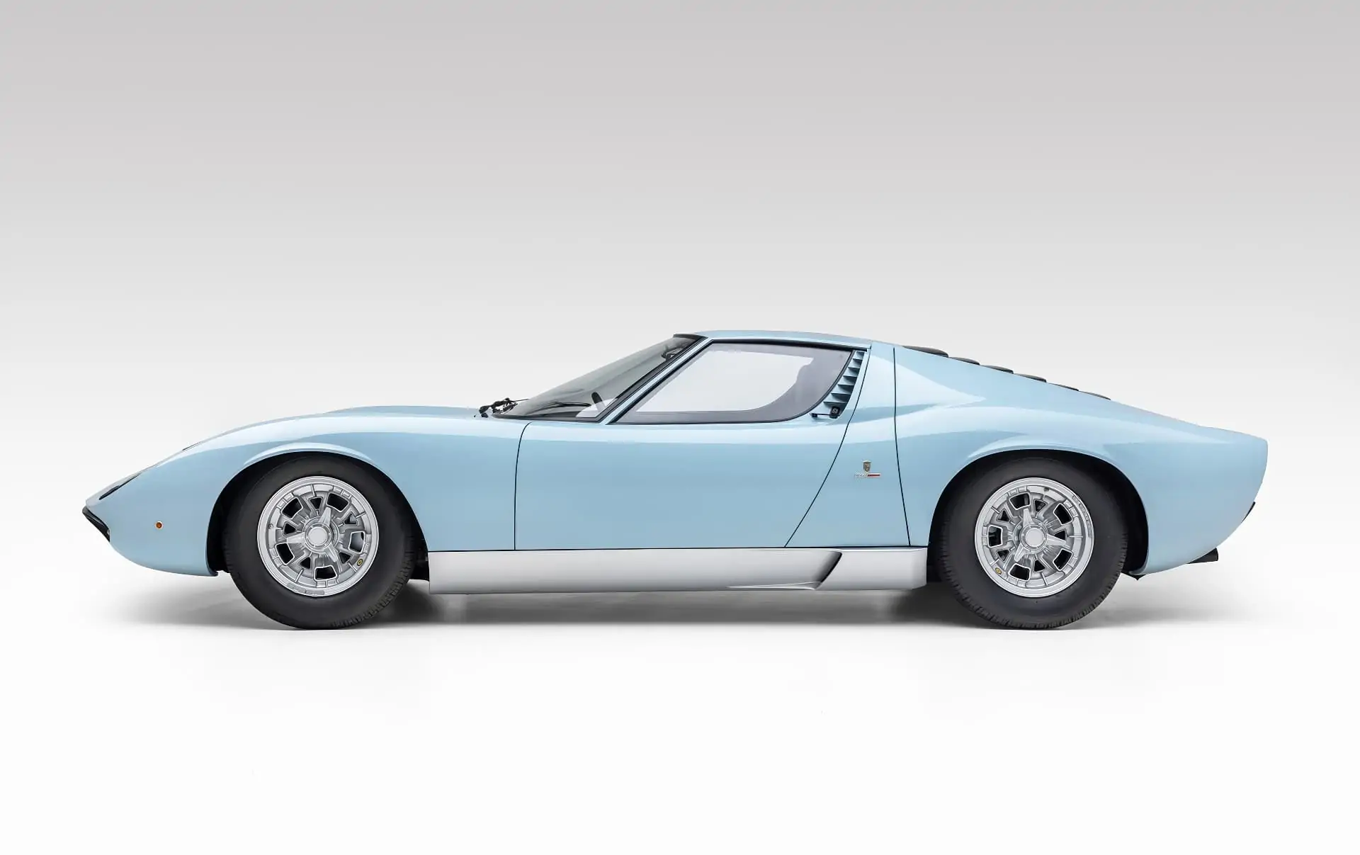 Lamborghini Miura P400 (Bertone) - 1968 - 02