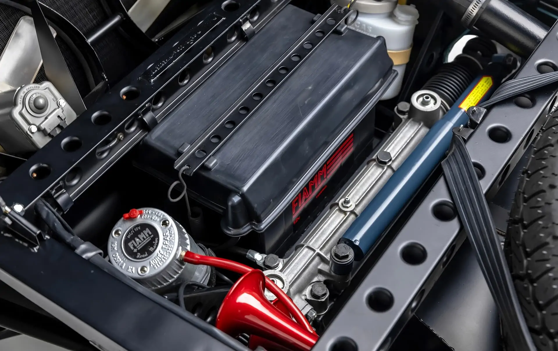 Lamborghini Miura P400 (Bertone) - 1968 - 70